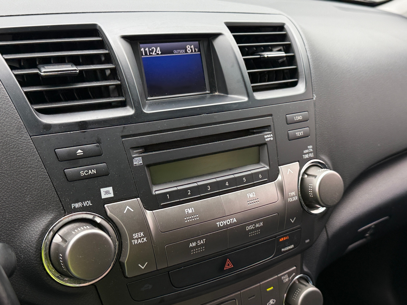 Thumbnail: 2010 Toyota Highlander - 4