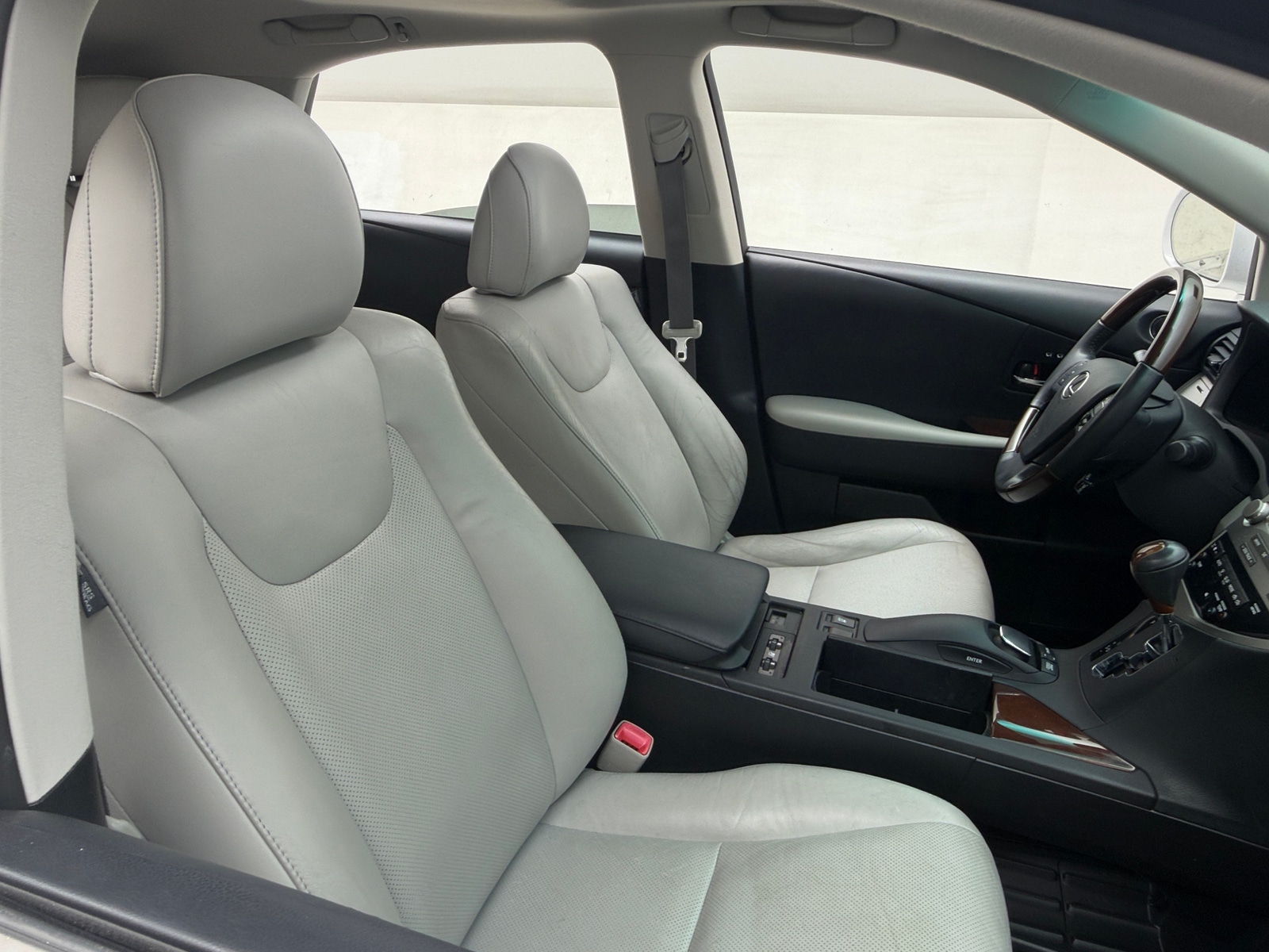 Thumbnail: 2012 Lexus RX - 2