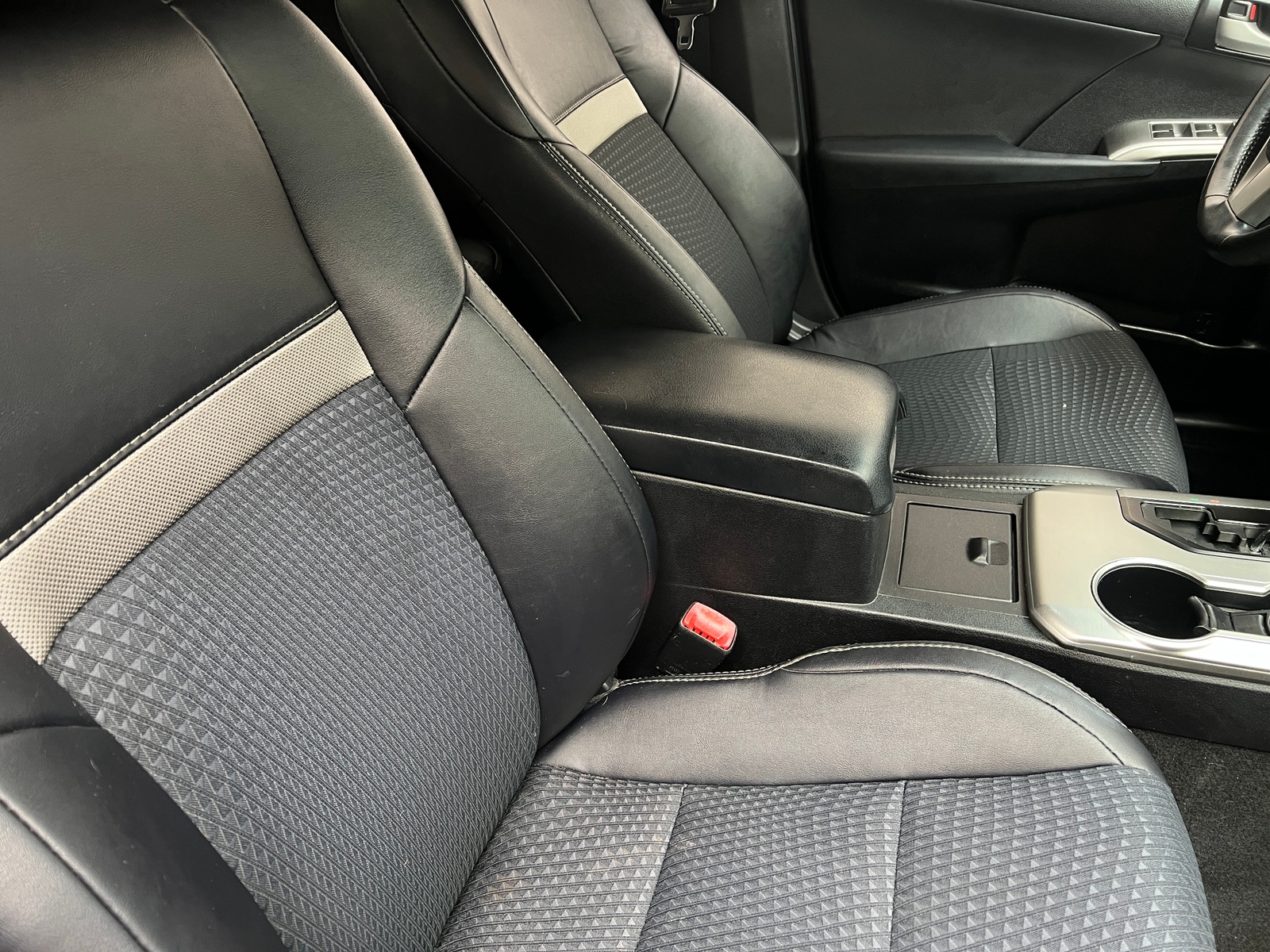 Thumbnail: 2013 Toyota Camry - 2