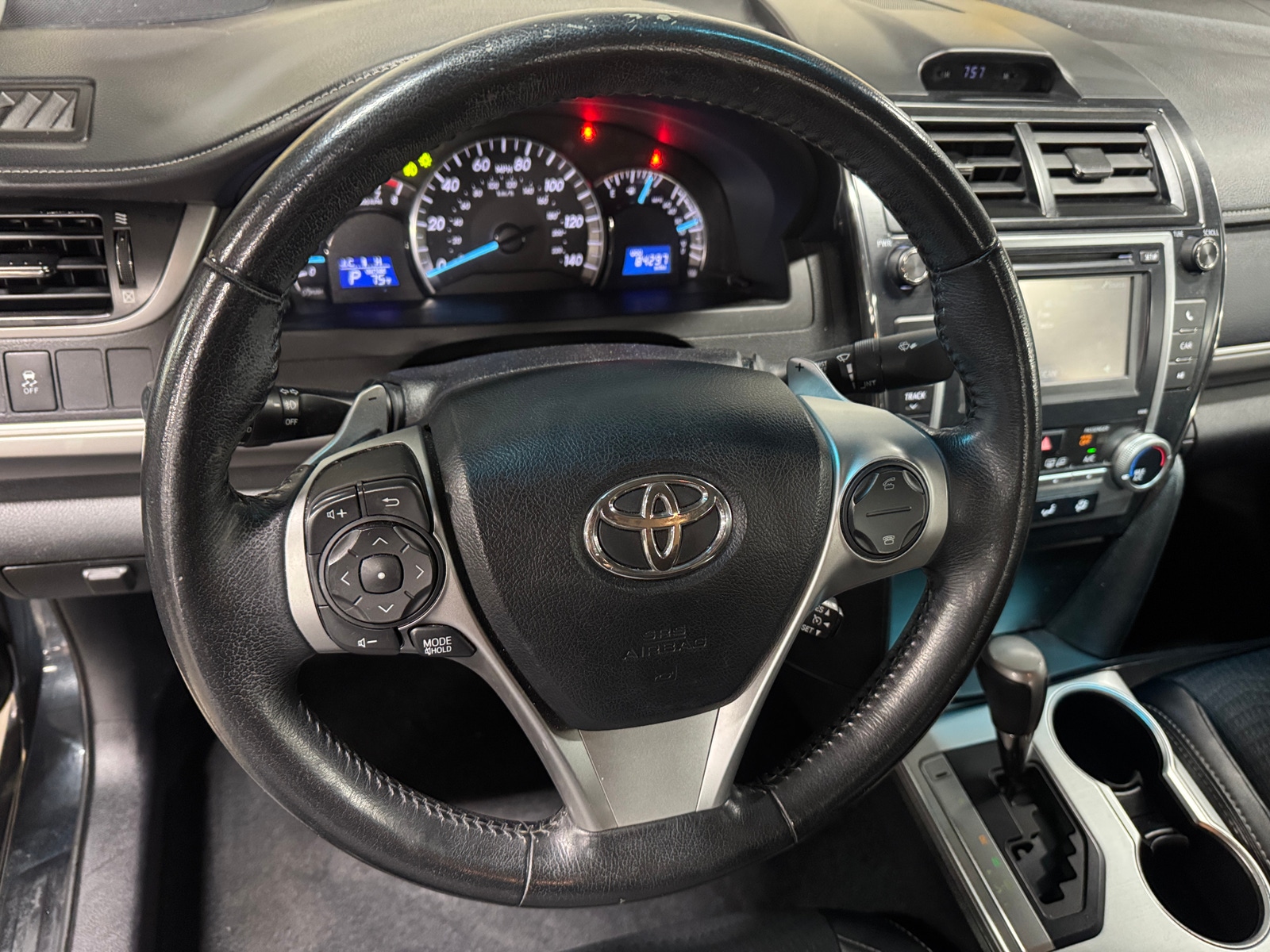 Thumbnail: 2013 Toyota Camry - 5
