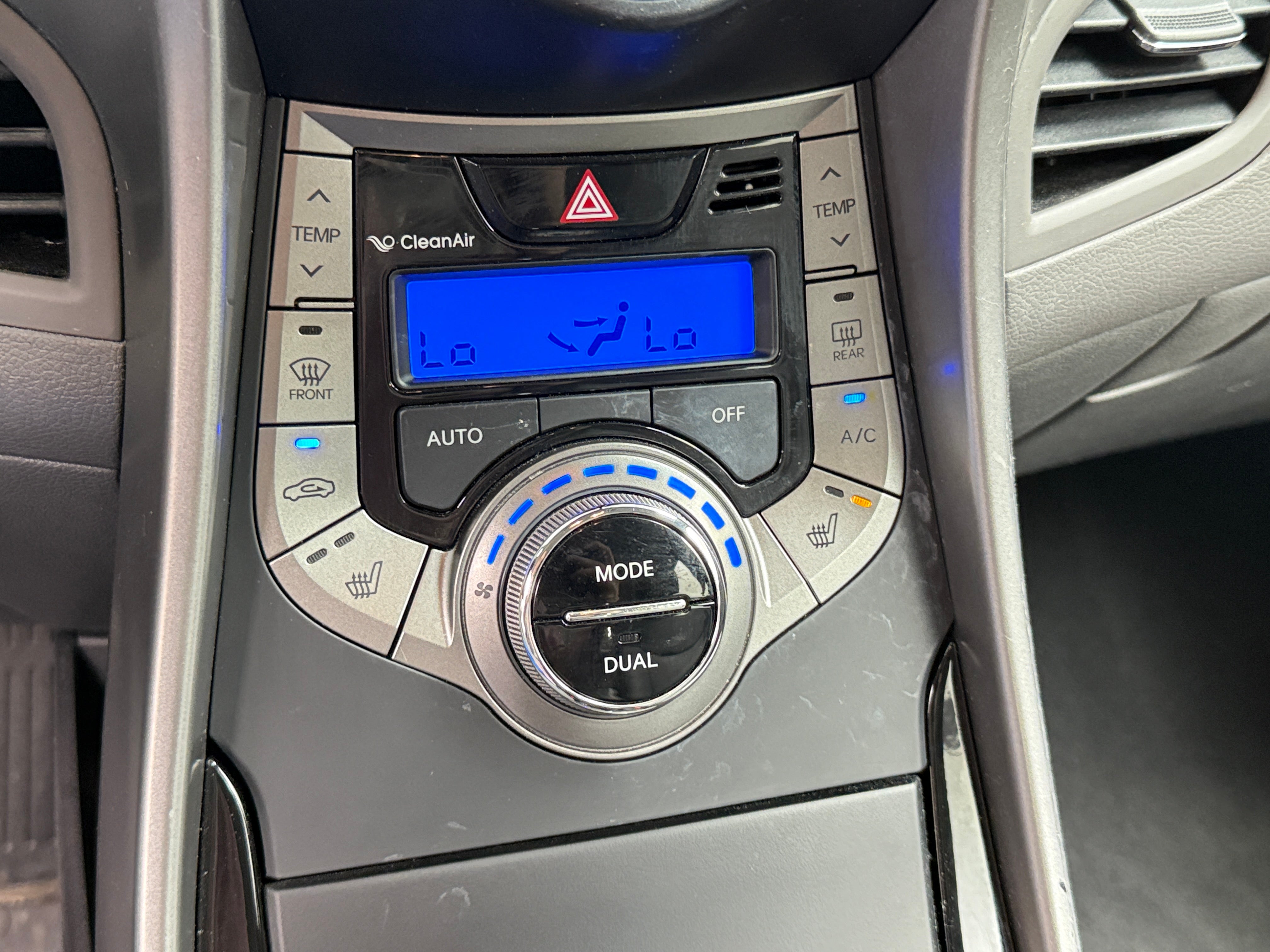 2013 Hyundai Elantra Limited - Photo 15