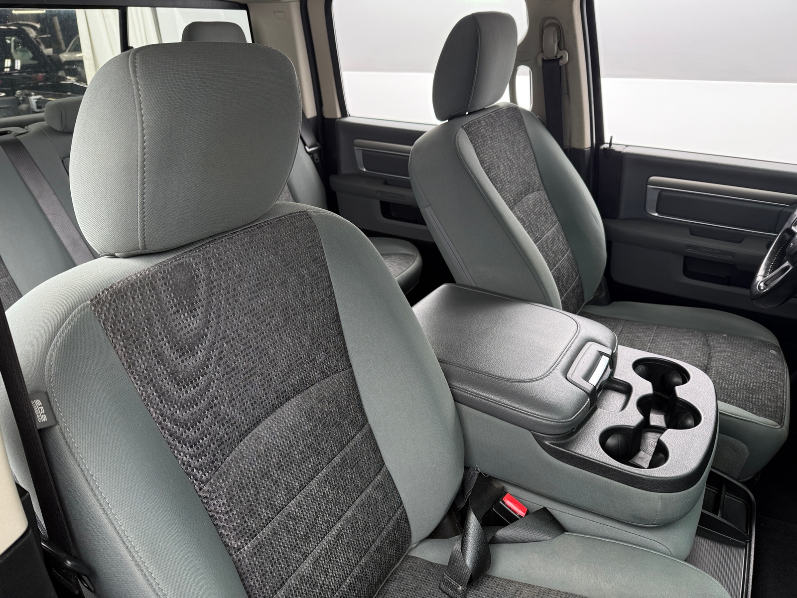 Thumbnail: 2019 RAM 1500 Classic - 2