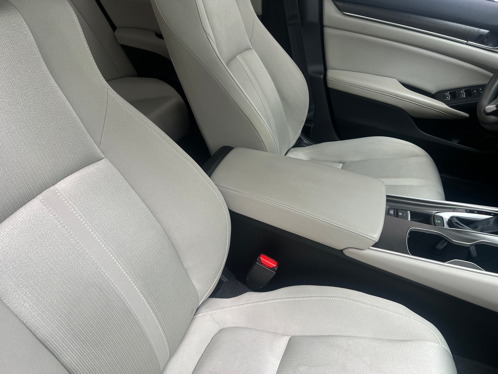 Thumbnail: 2018 Honda Accord - 2