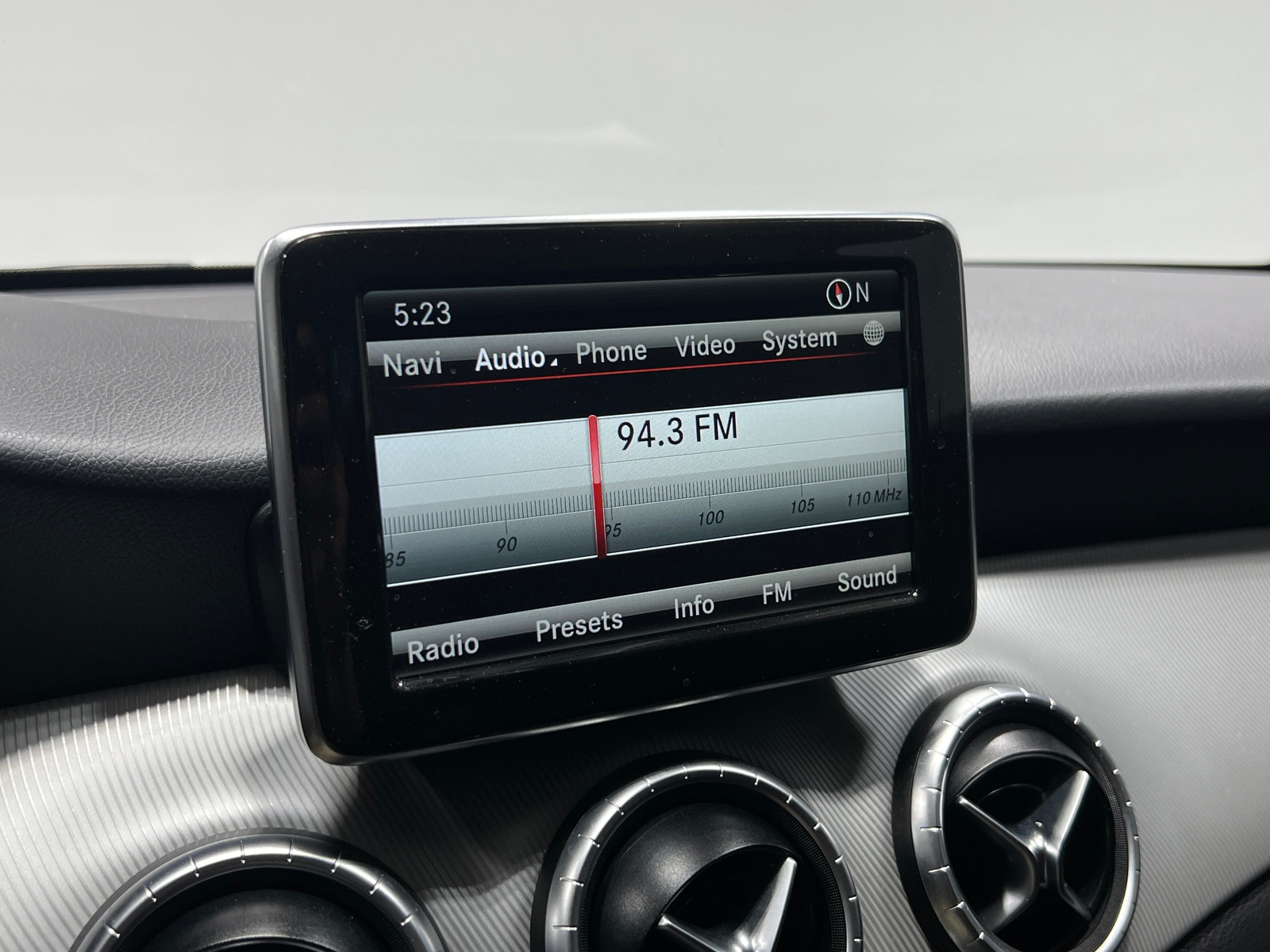 Thumbnail: 2014 Mercedes-Benz CLA - 3