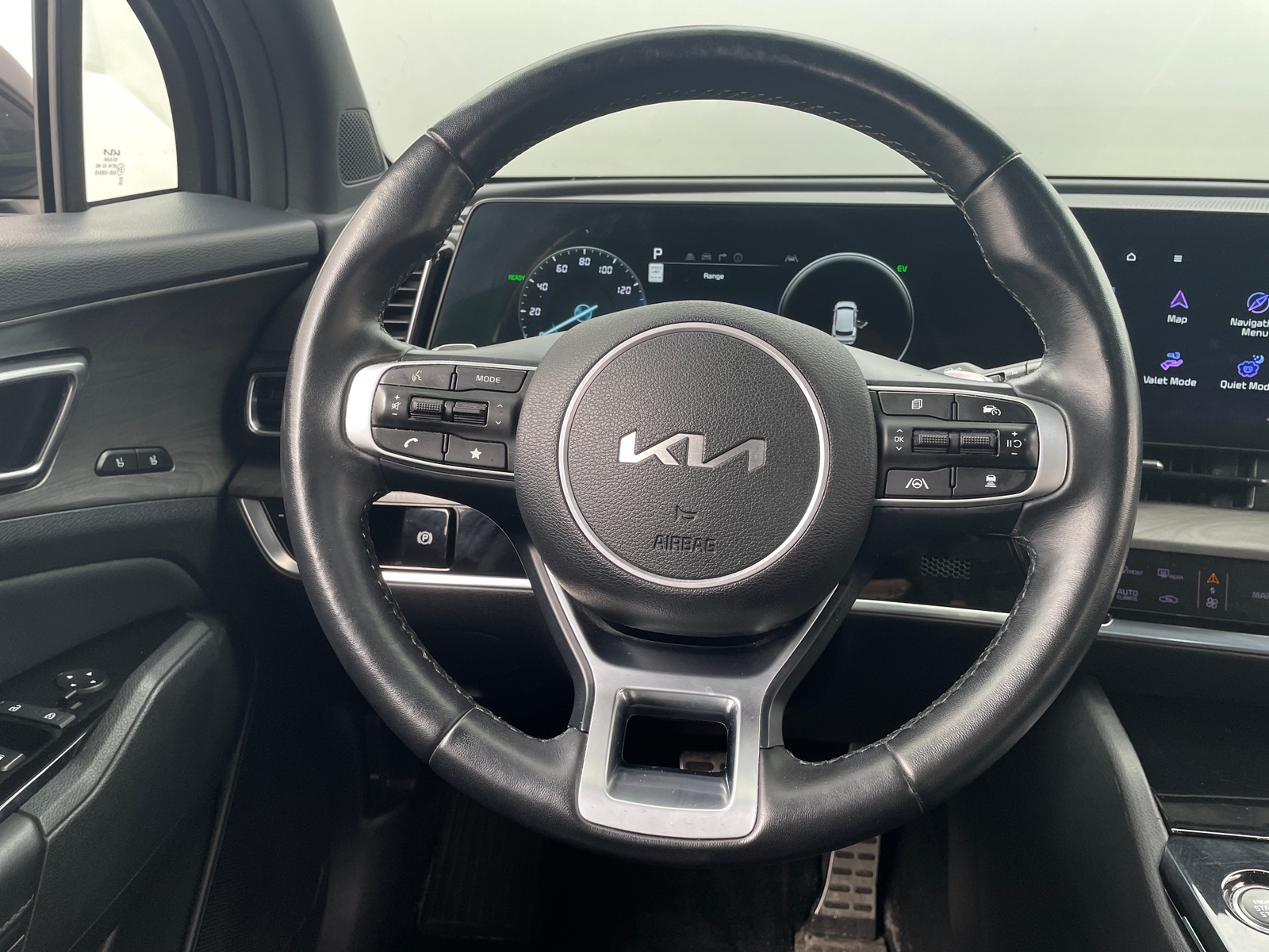 Thumbnail: 2023 Kia Sportage - 4