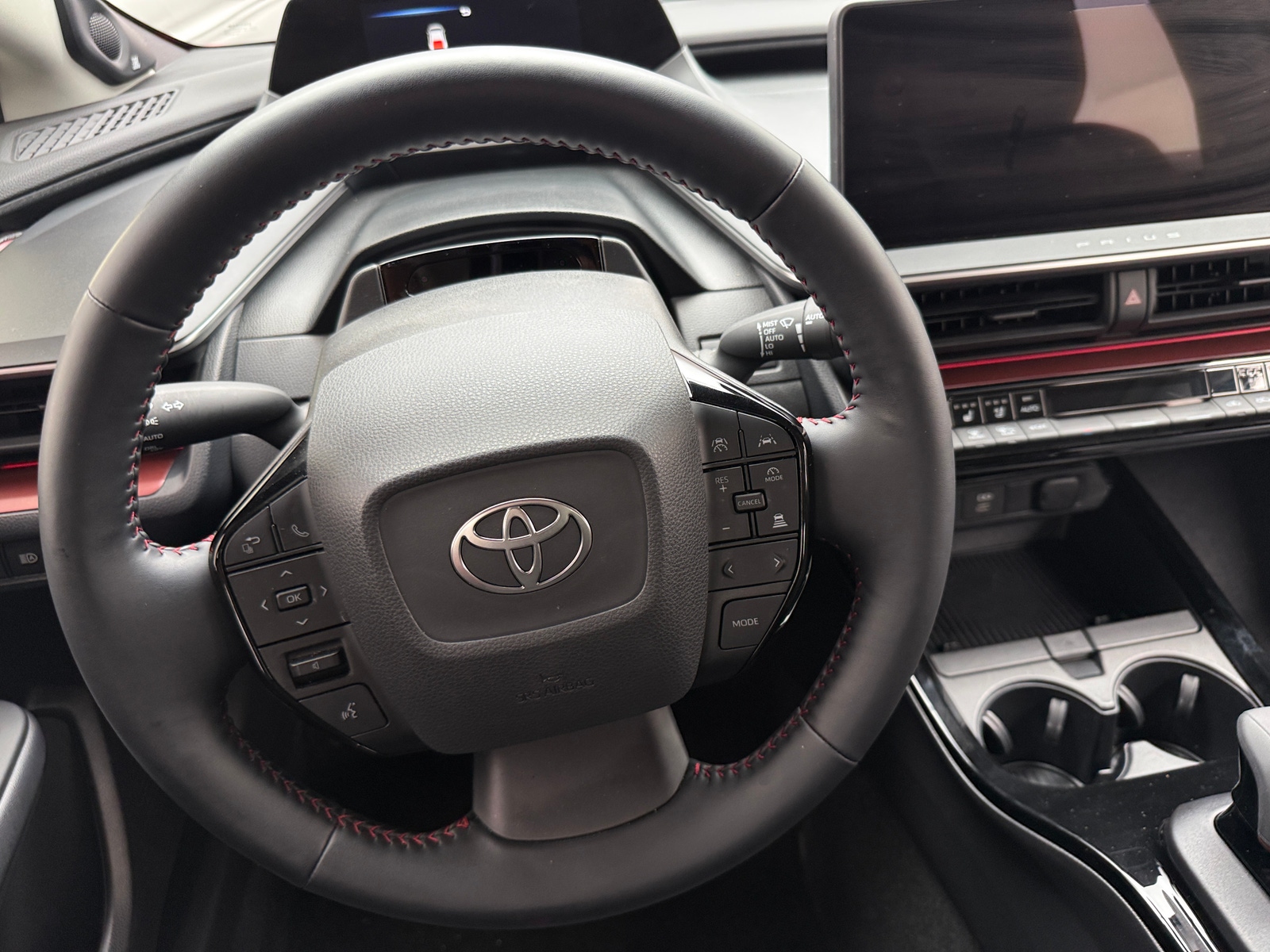 Thumbnail: 2024 Toyota Prius Prime - 4