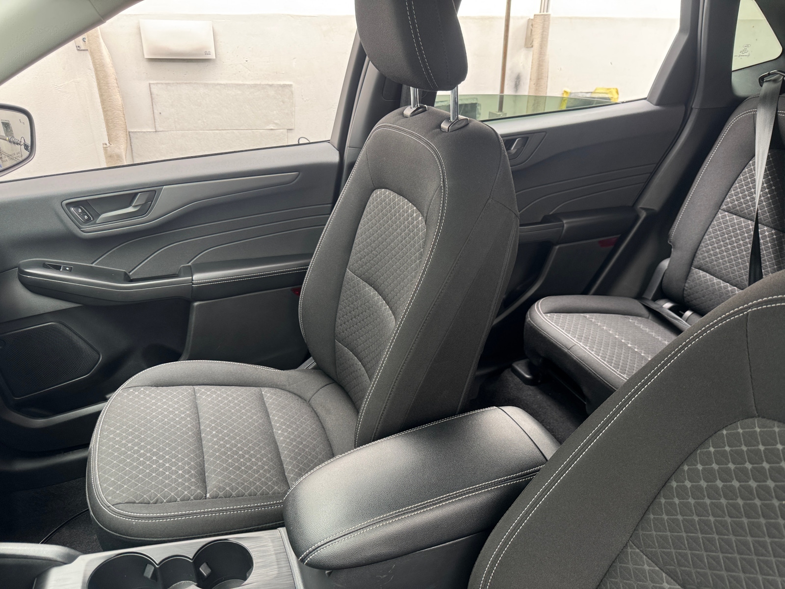Thumbnail: 2025 Ford Escape - 2