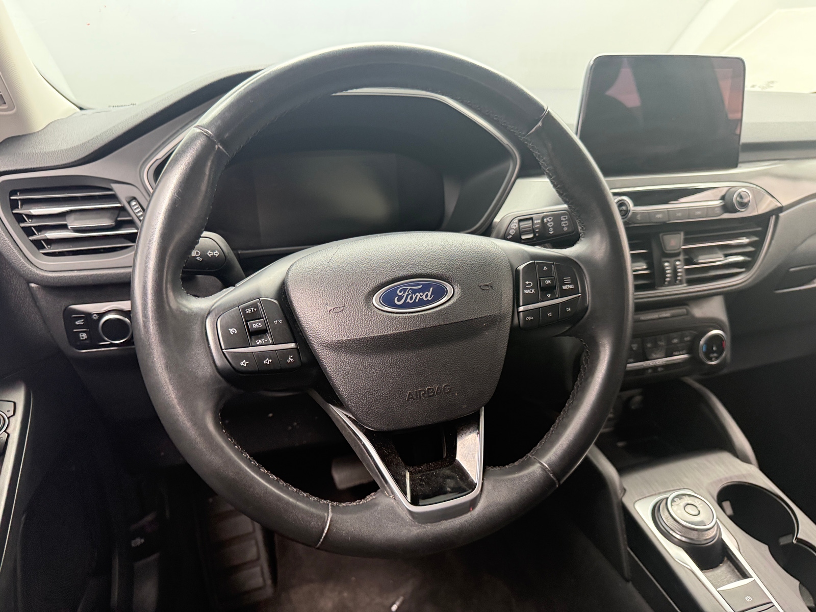 Thumbnail: 2023 Ford Escape - 5