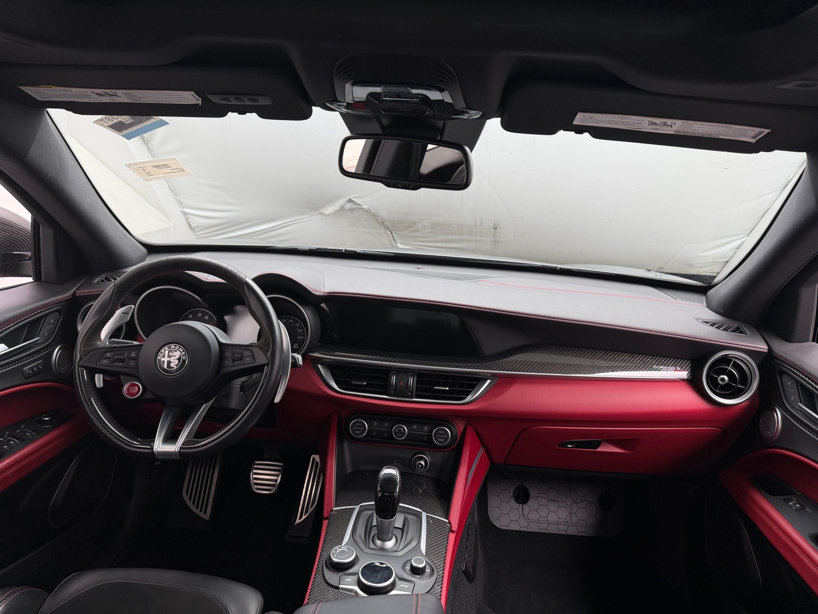 Thumbnail: 2019 Alfa Romeo Stelvio - 2