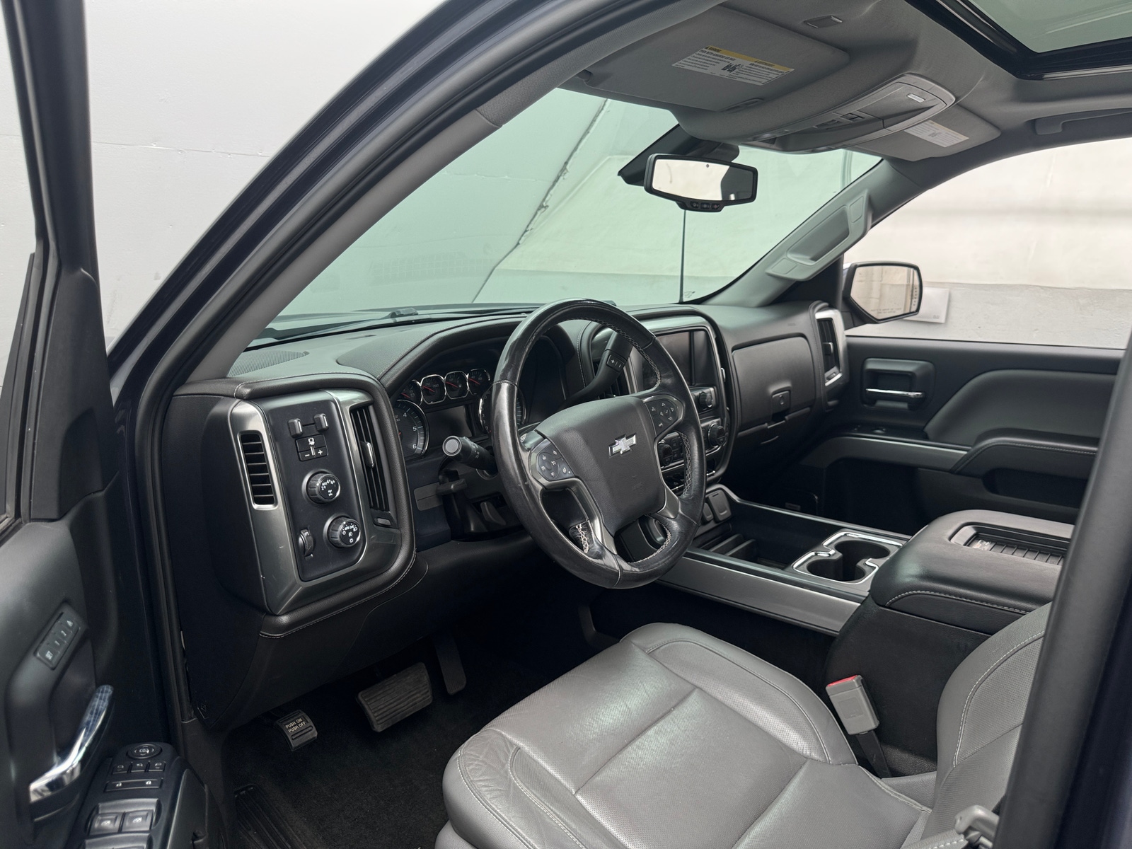Thumbnail: 2018 Chevrolet Silverado 1500 - 2