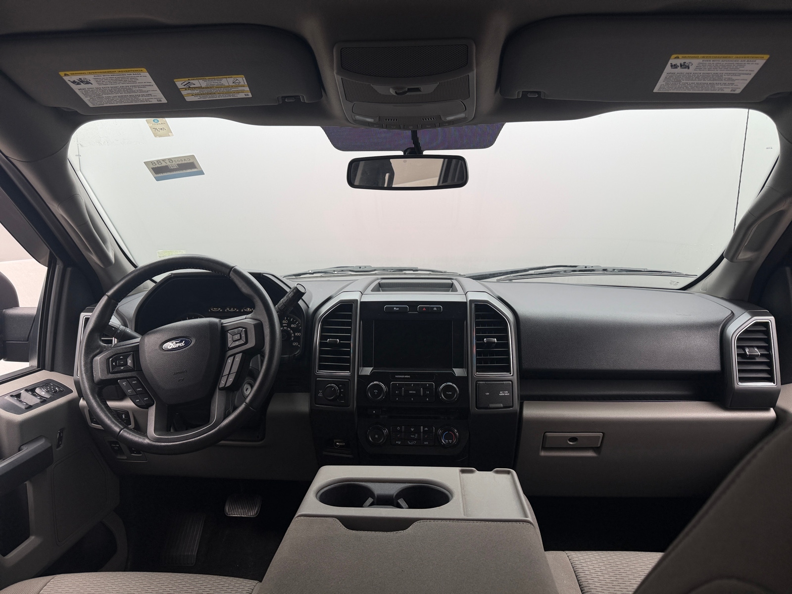Thumbnail: 2018 Ford Econoline - 3
