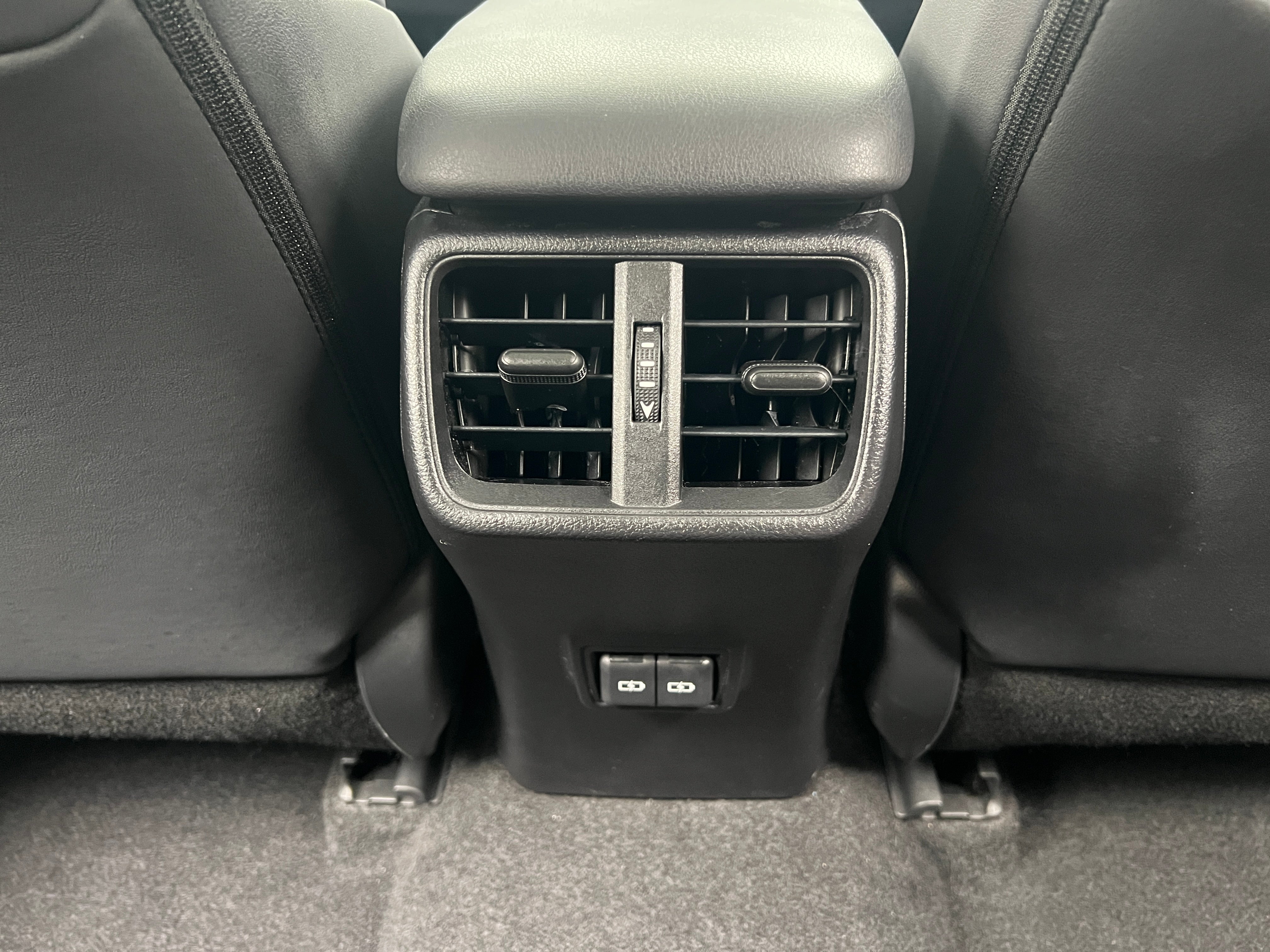 2023 Lexus UX Hybrid