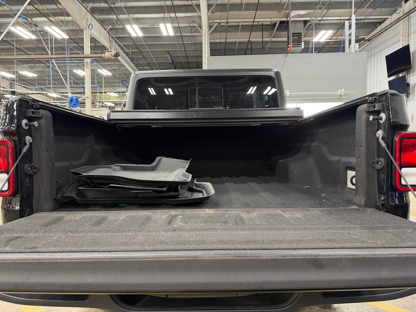 Thumbnail: 2020 Jeep Gladiator - 7