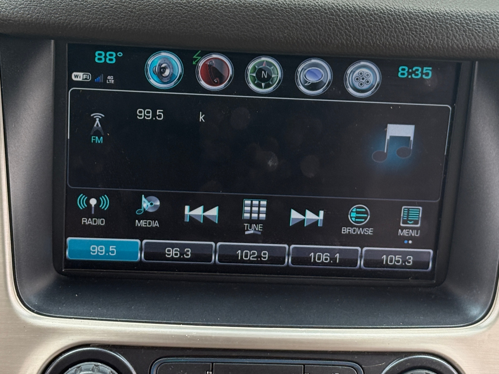 Thumbnail: 2019 GMC Yukon - 3