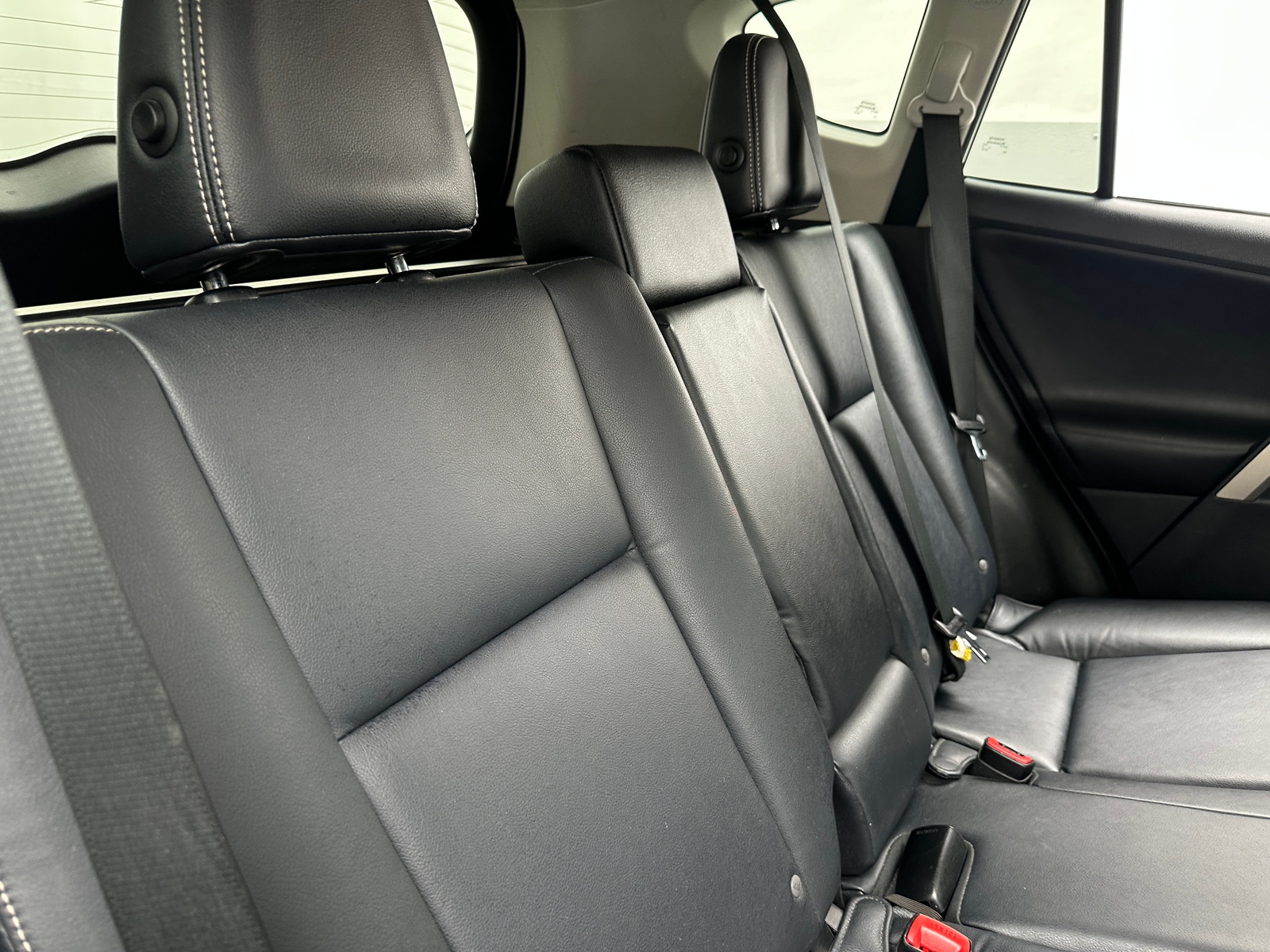 Thumbnail: 2013 Toyota RAV4 - 6