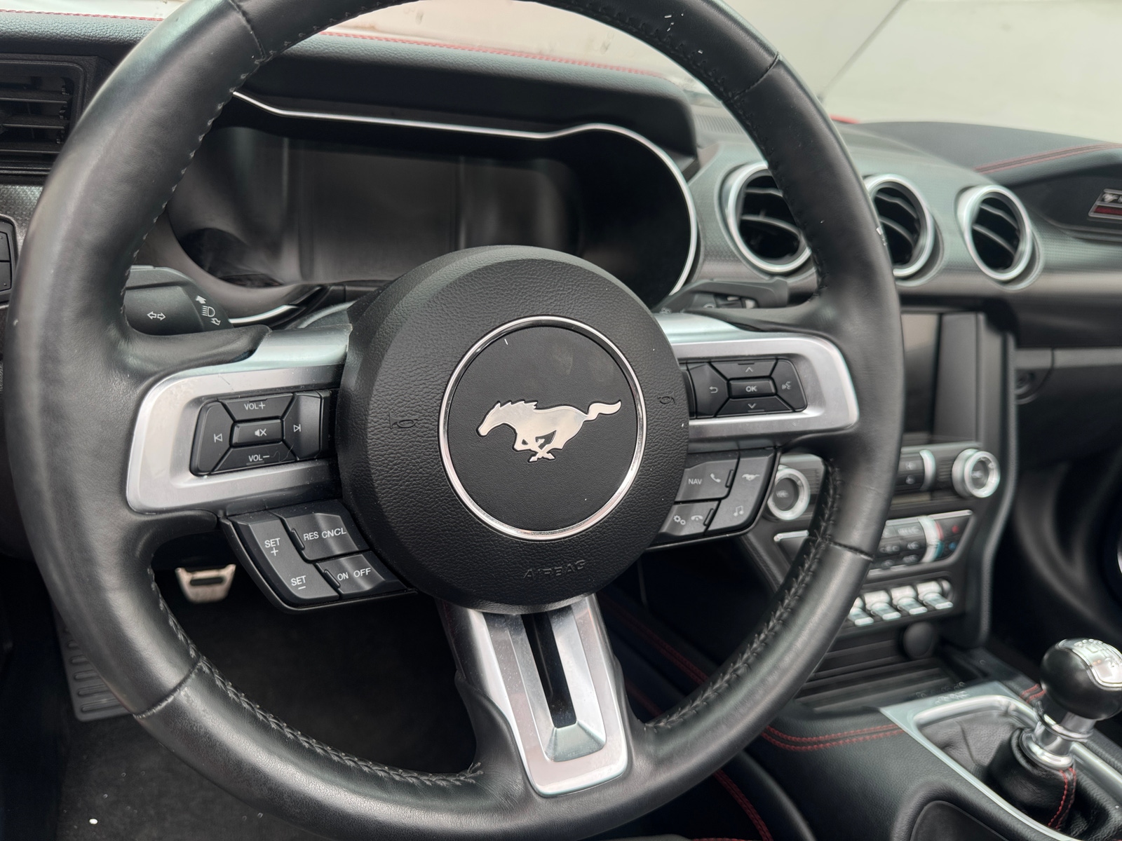 Thumbnail: 2019 Ford Mustang - 4