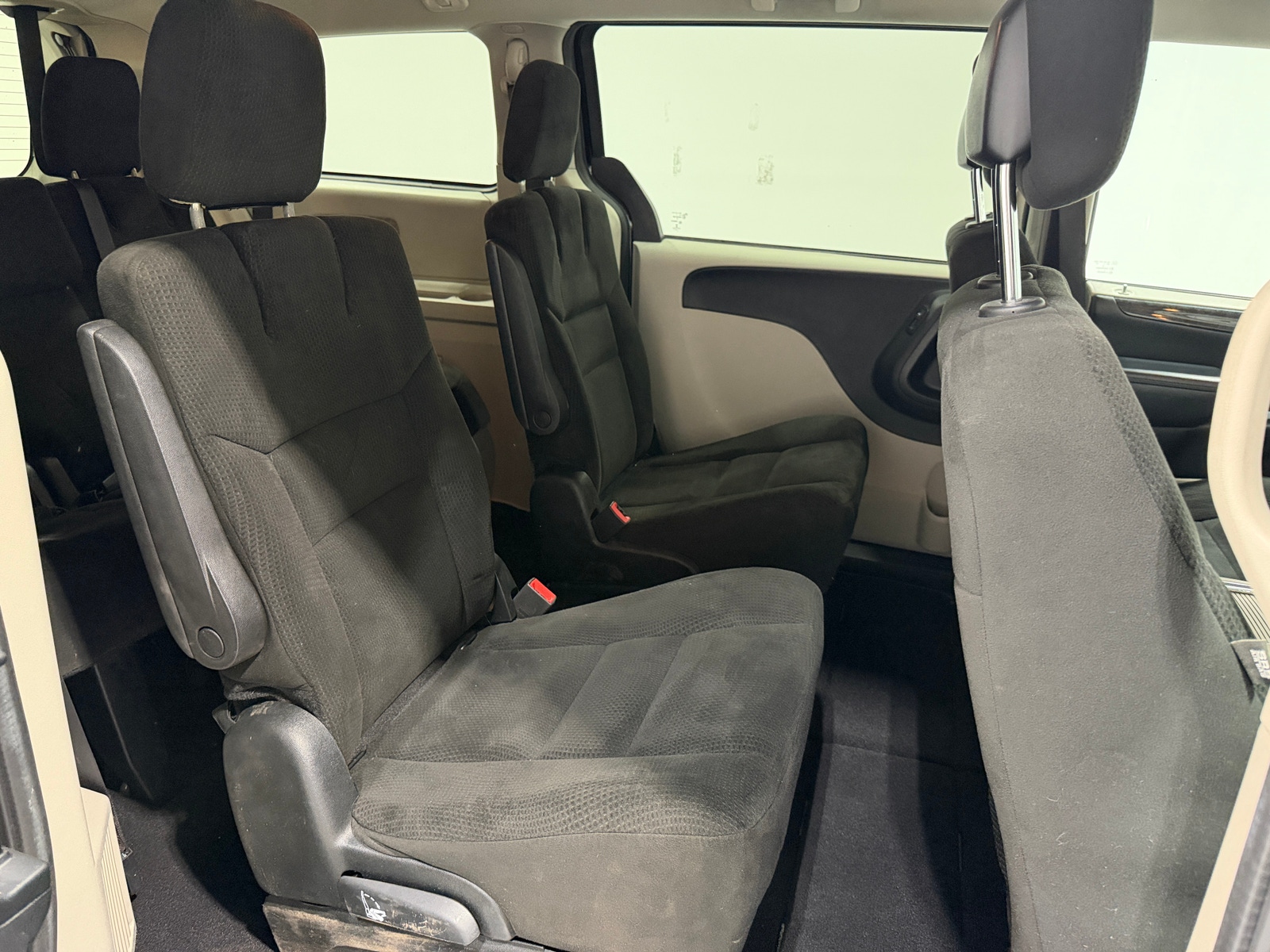 Thumbnail: 2015 Dodge Grand Caravan - 6