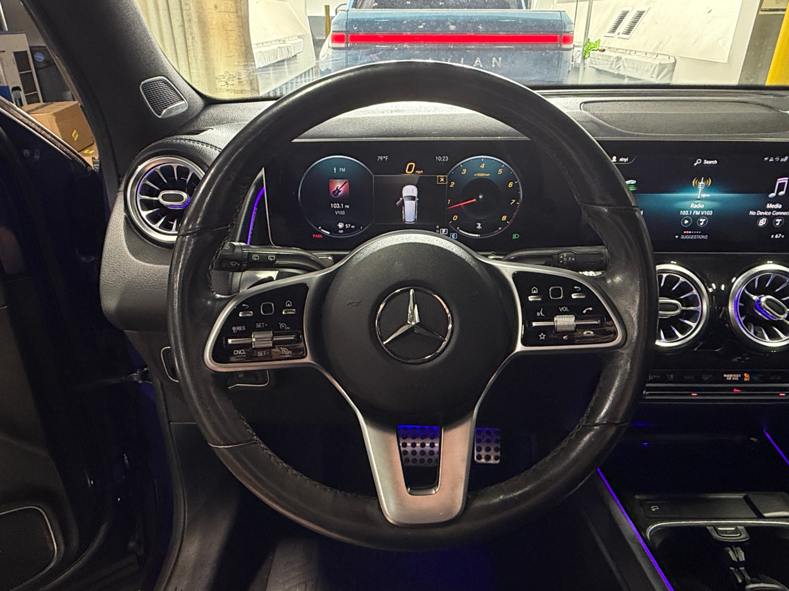 Thumbnail: 2020 Mercedes-Benz GLB - 4