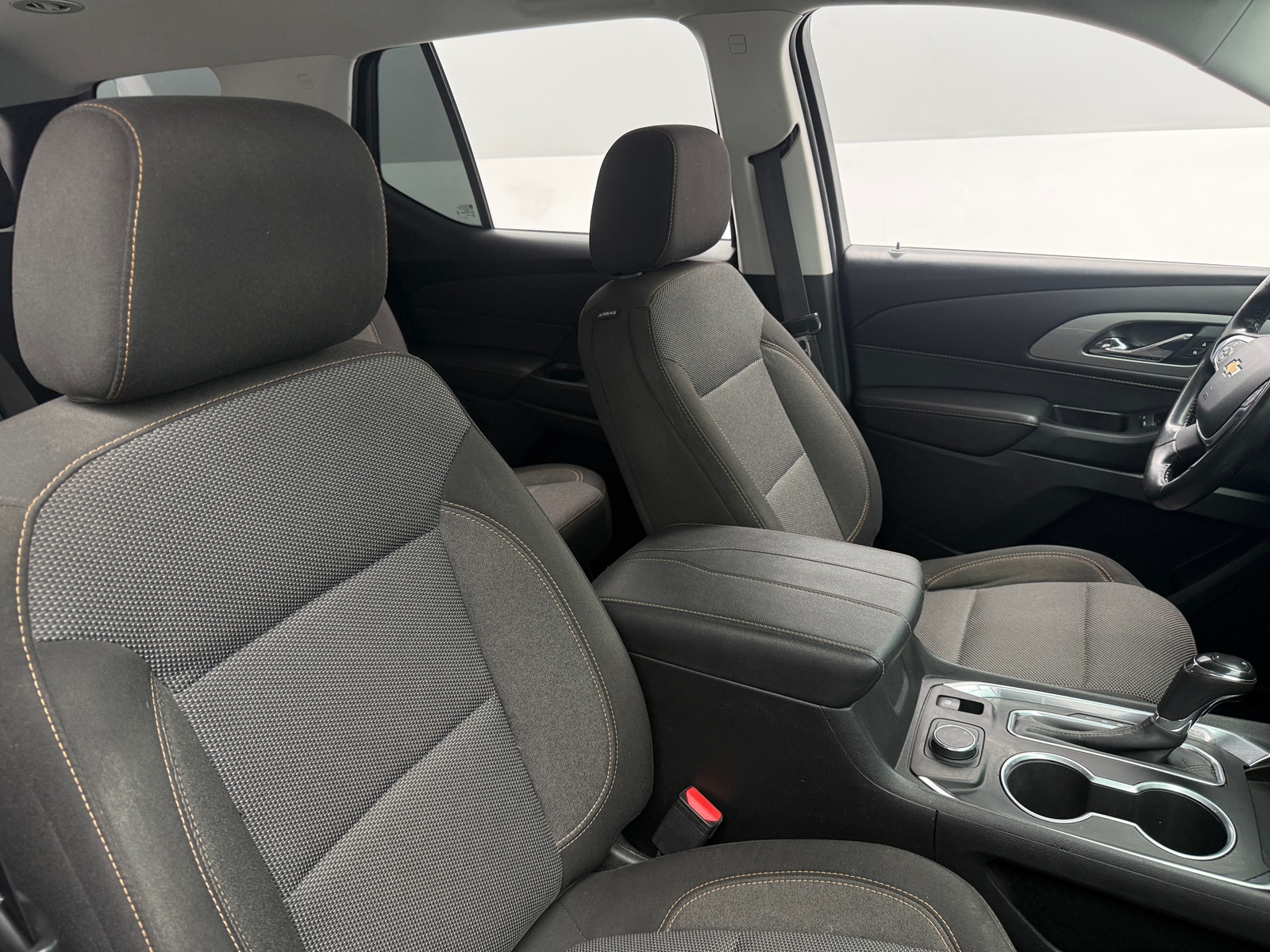Thumbnail: 2020 Chevrolet Traverse - 2