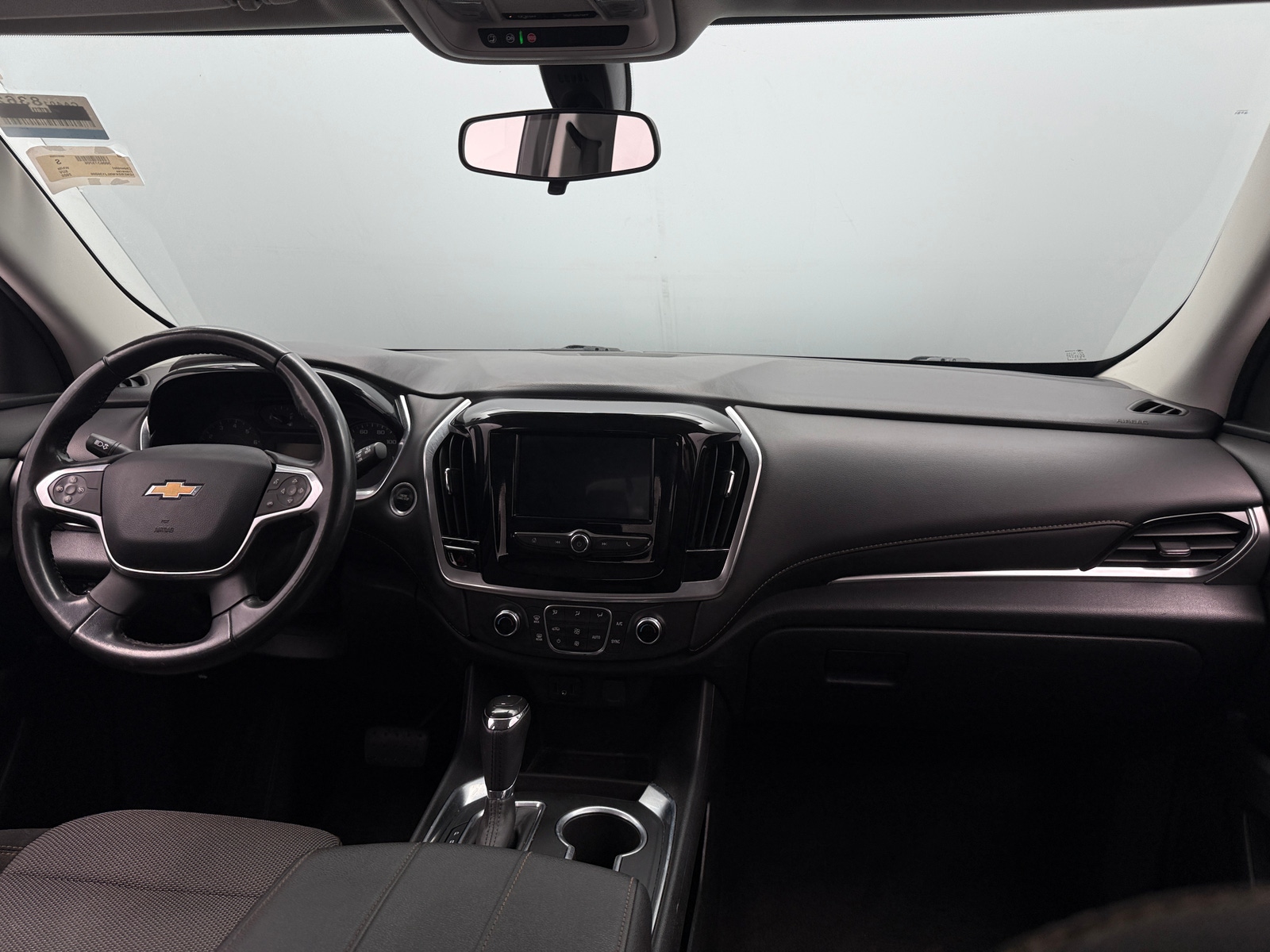 Thumbnail: 2020 Chevrolet Traverse - 3