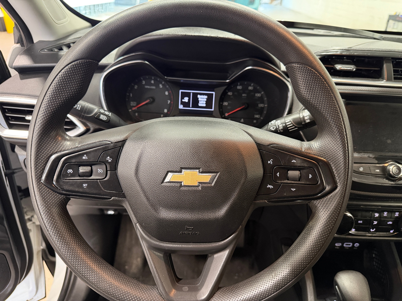 Thumbnail: 2023 Chevrolet TrailBlazer - 5