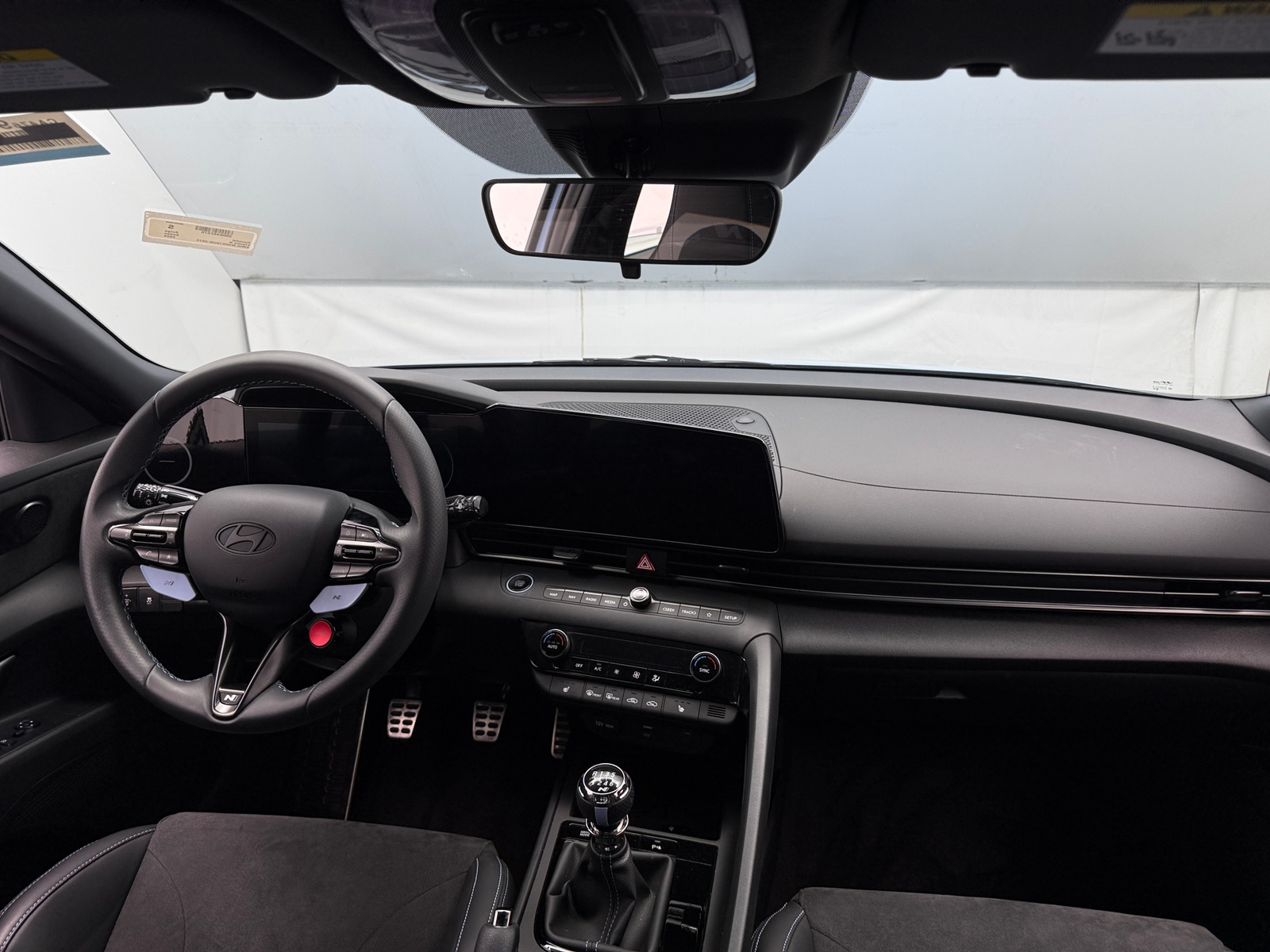 Thumbnail: 2025 Hyundai Elantra - 2