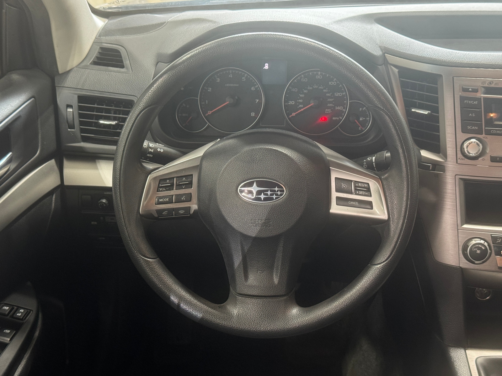 Thumbnail: 2013 Subaru Legacy - 5