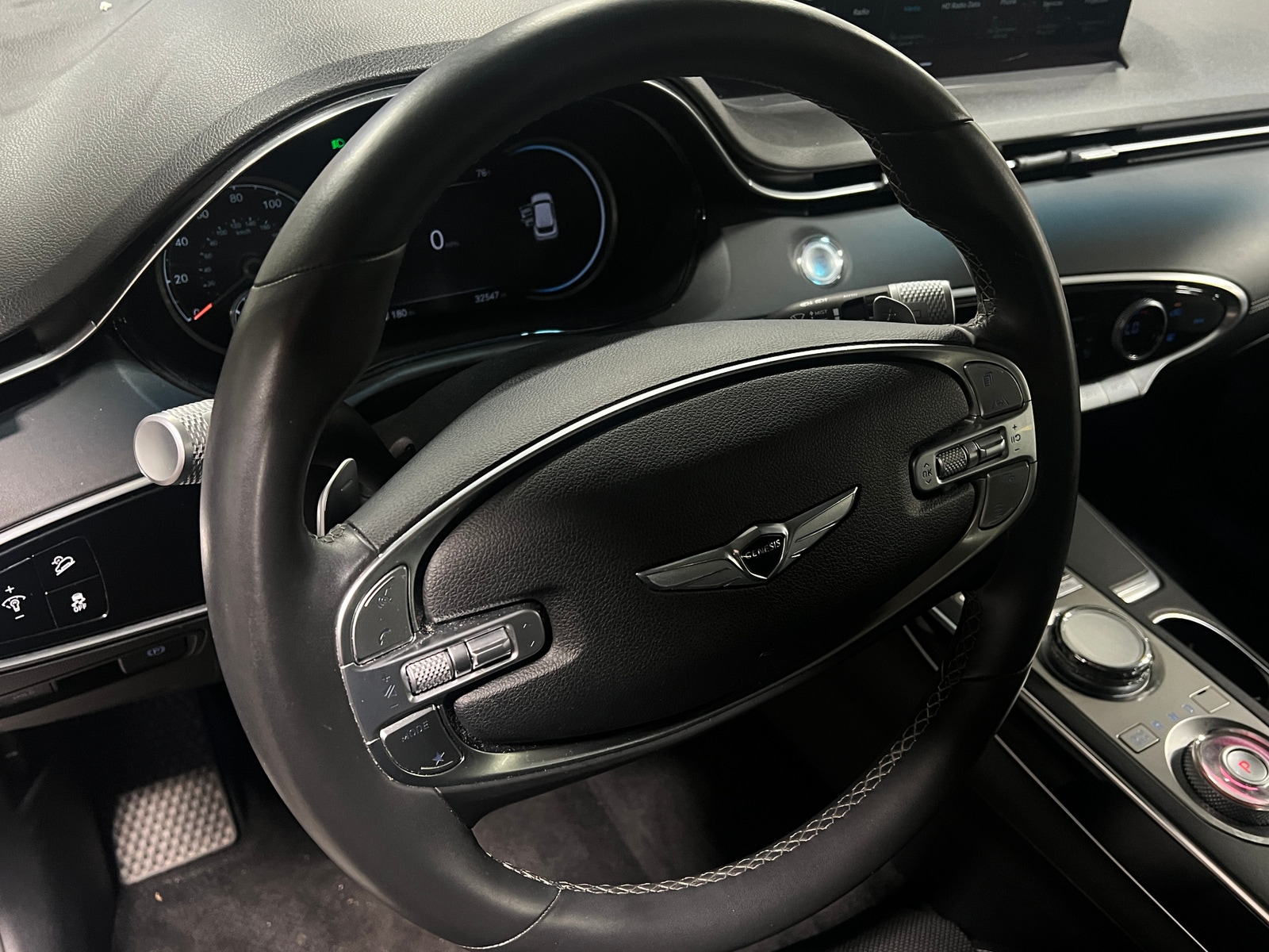 Thumbnail: 2025 Genesis GV70 - 4