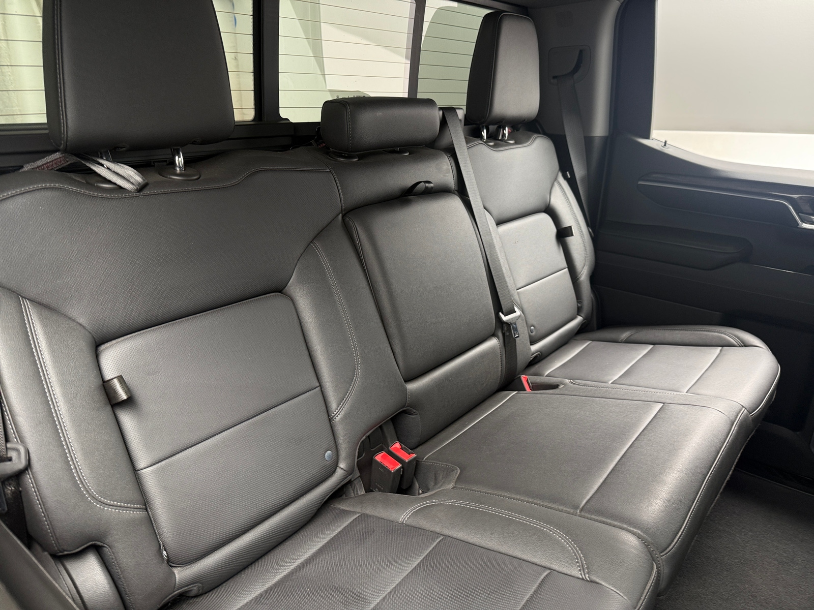 Thumbnail: 2022 Chevrolet Silverado 1500 - 5