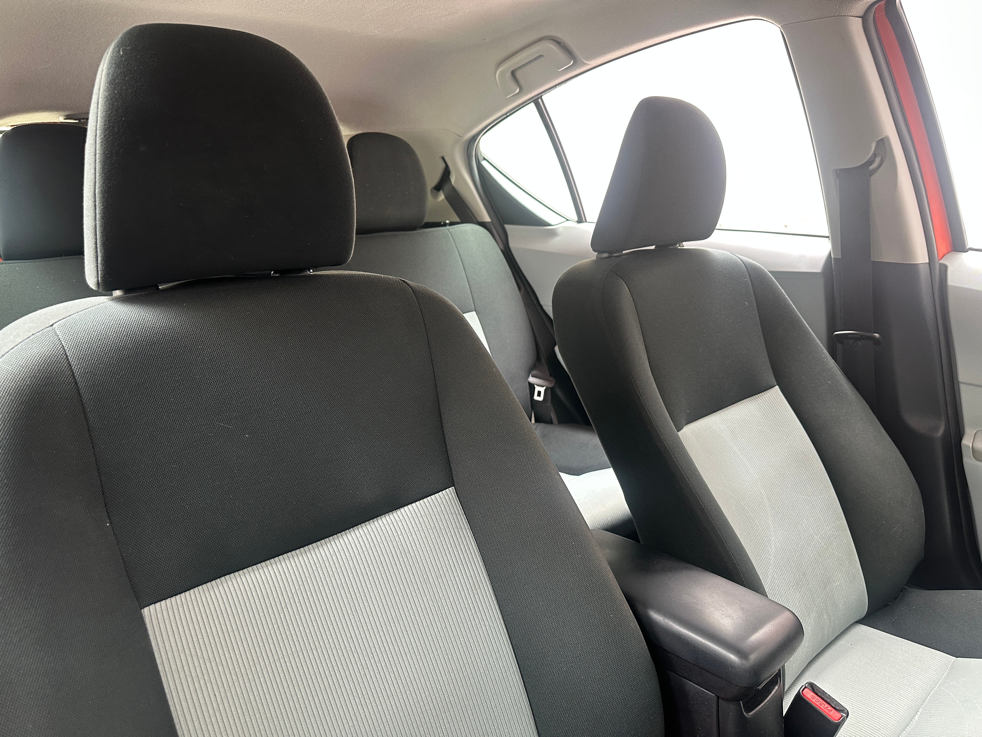 2014 Toyota Prius c