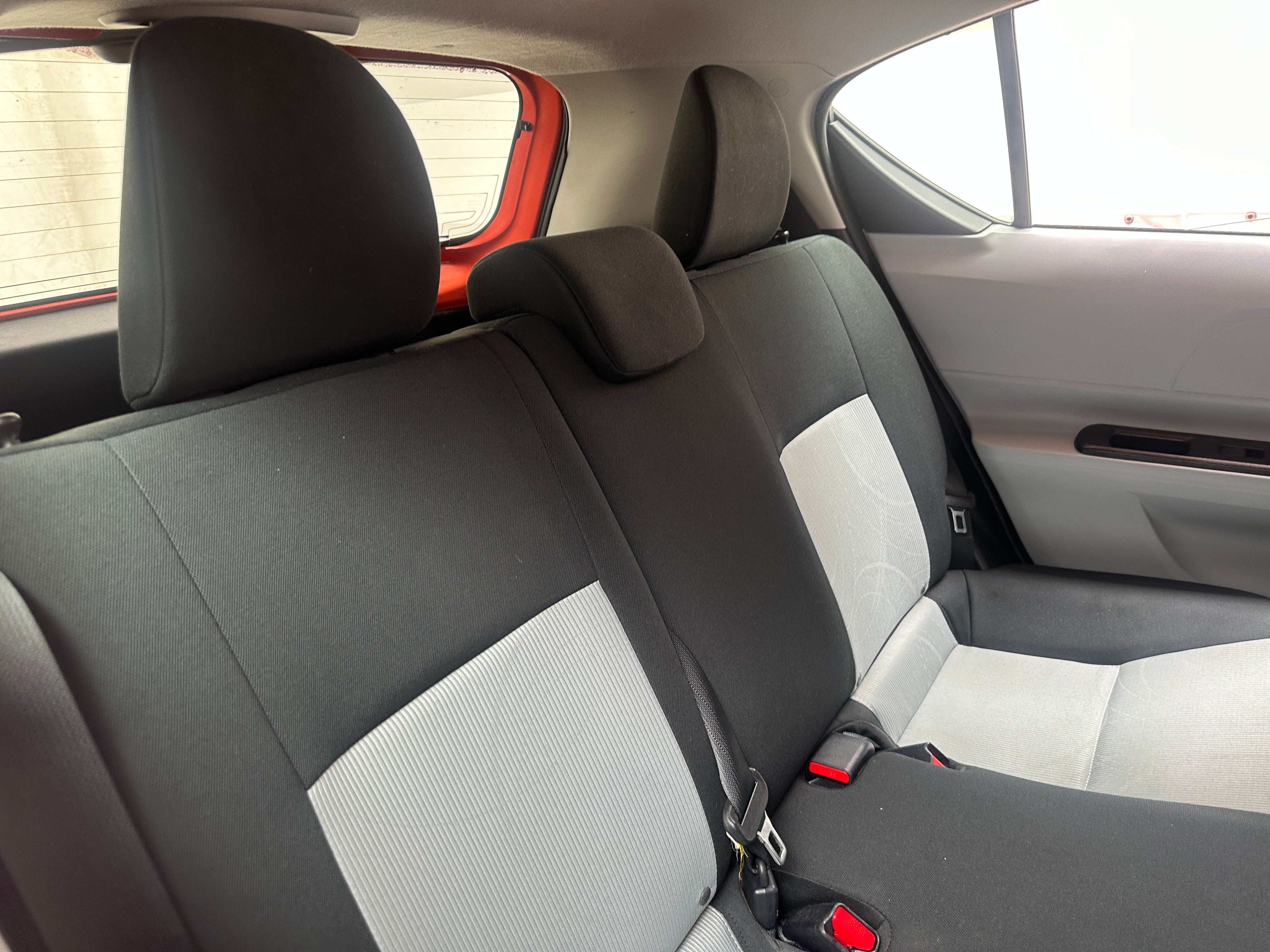 2014 Toyota Prius c Two - Photo 4