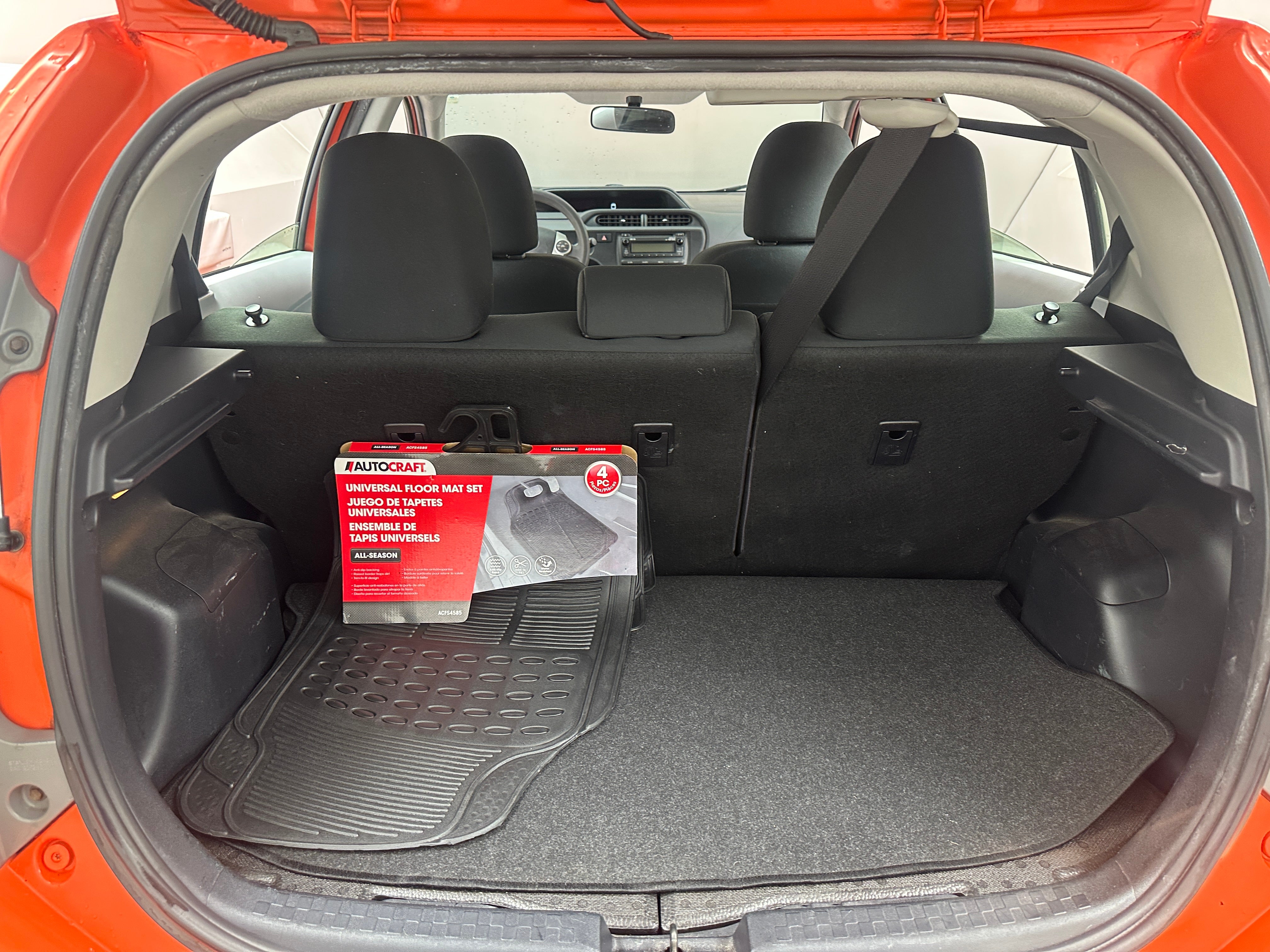 2014 Toyota Prius c Two - Photo 8