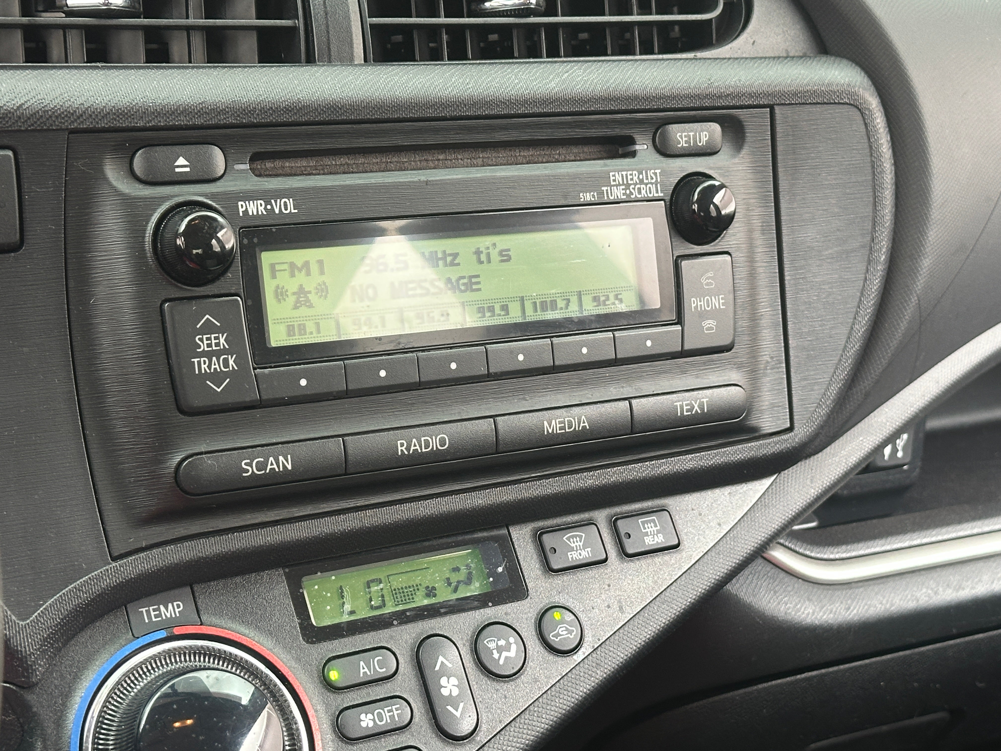 2014 Toyota Prius c Two - Photo 3