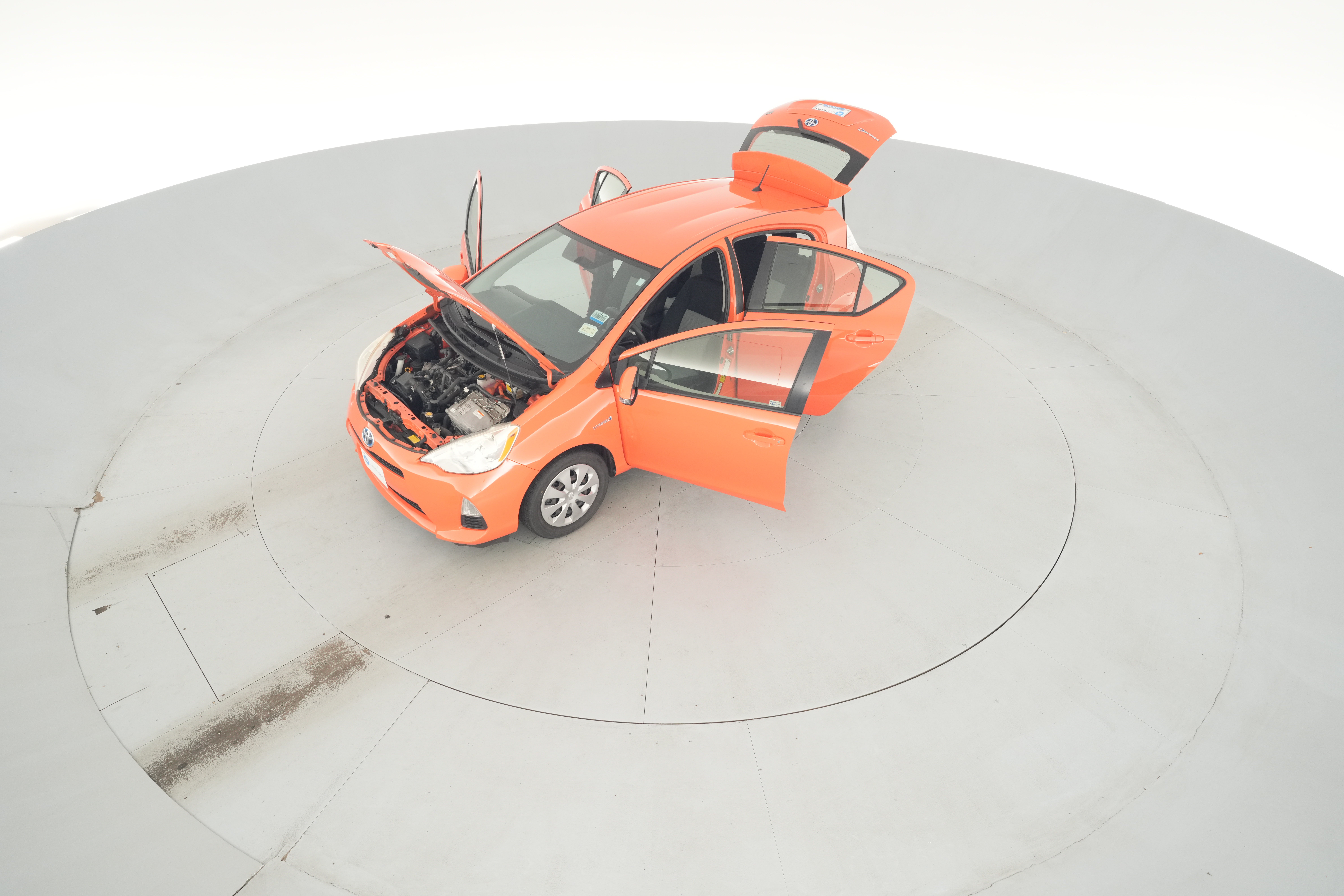 2014 Toyota Prius c Two - Photo 33