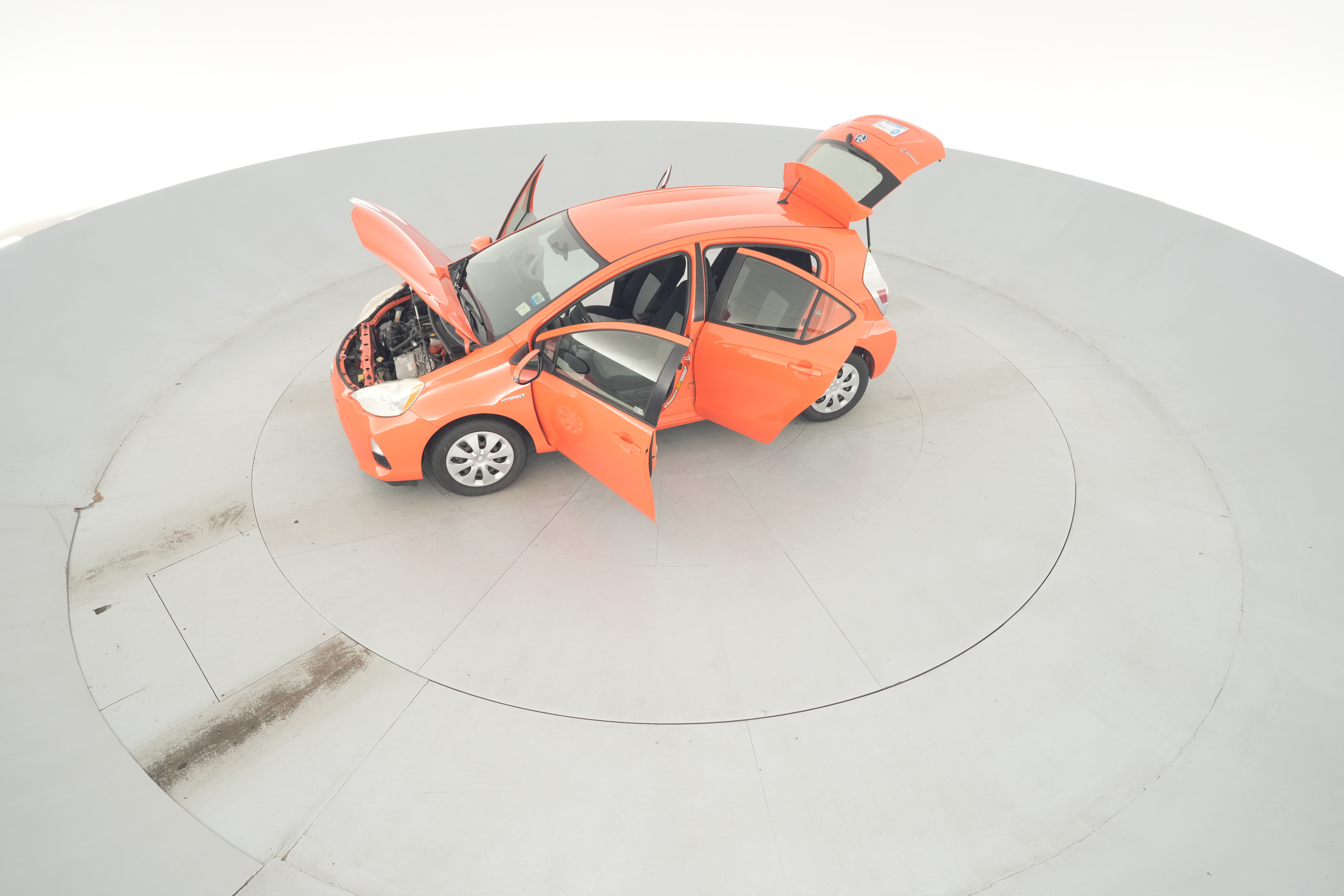 2014 Toyota Prius c Two - Photo 34