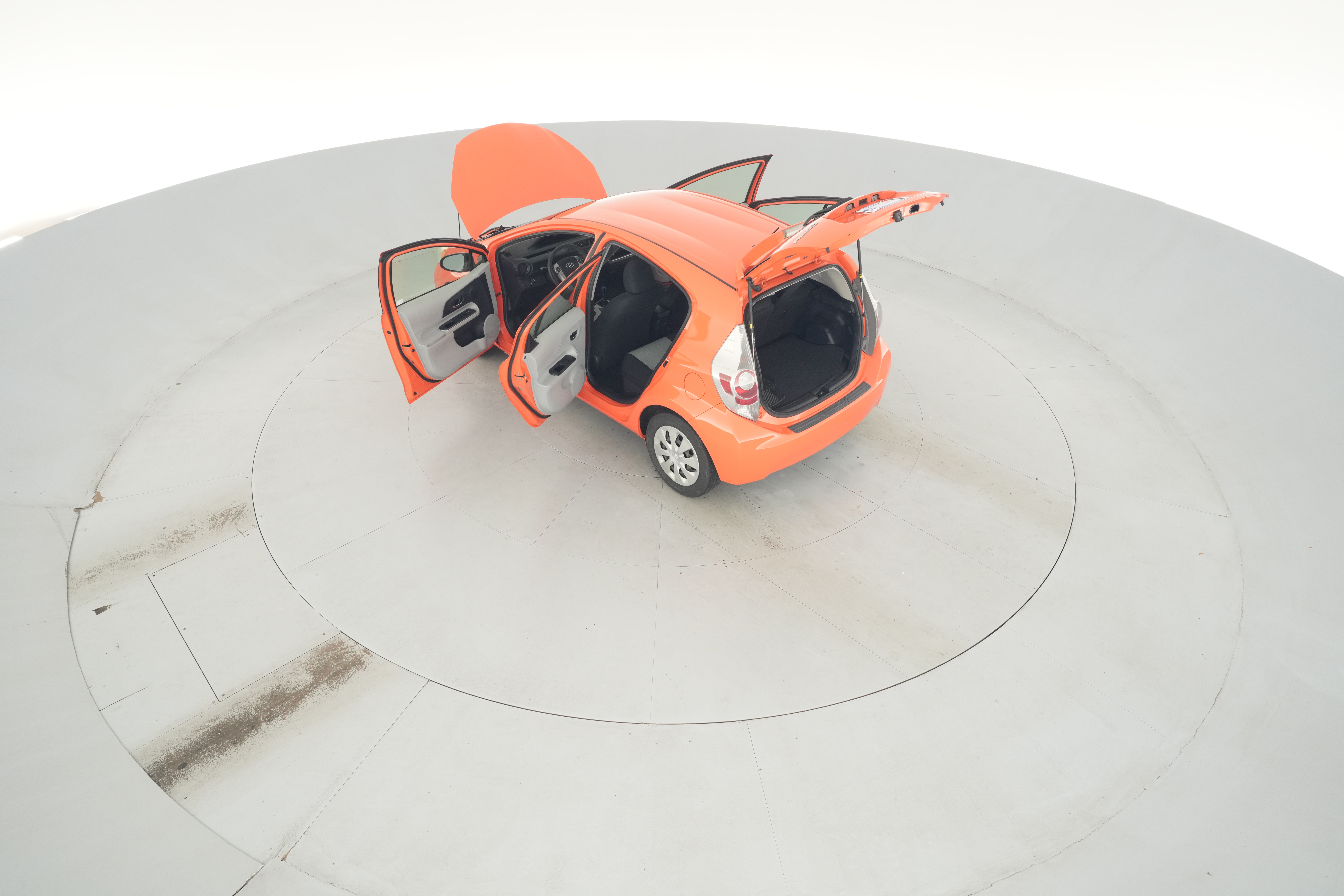 2014 Toyota Prius c Two - Photo 37