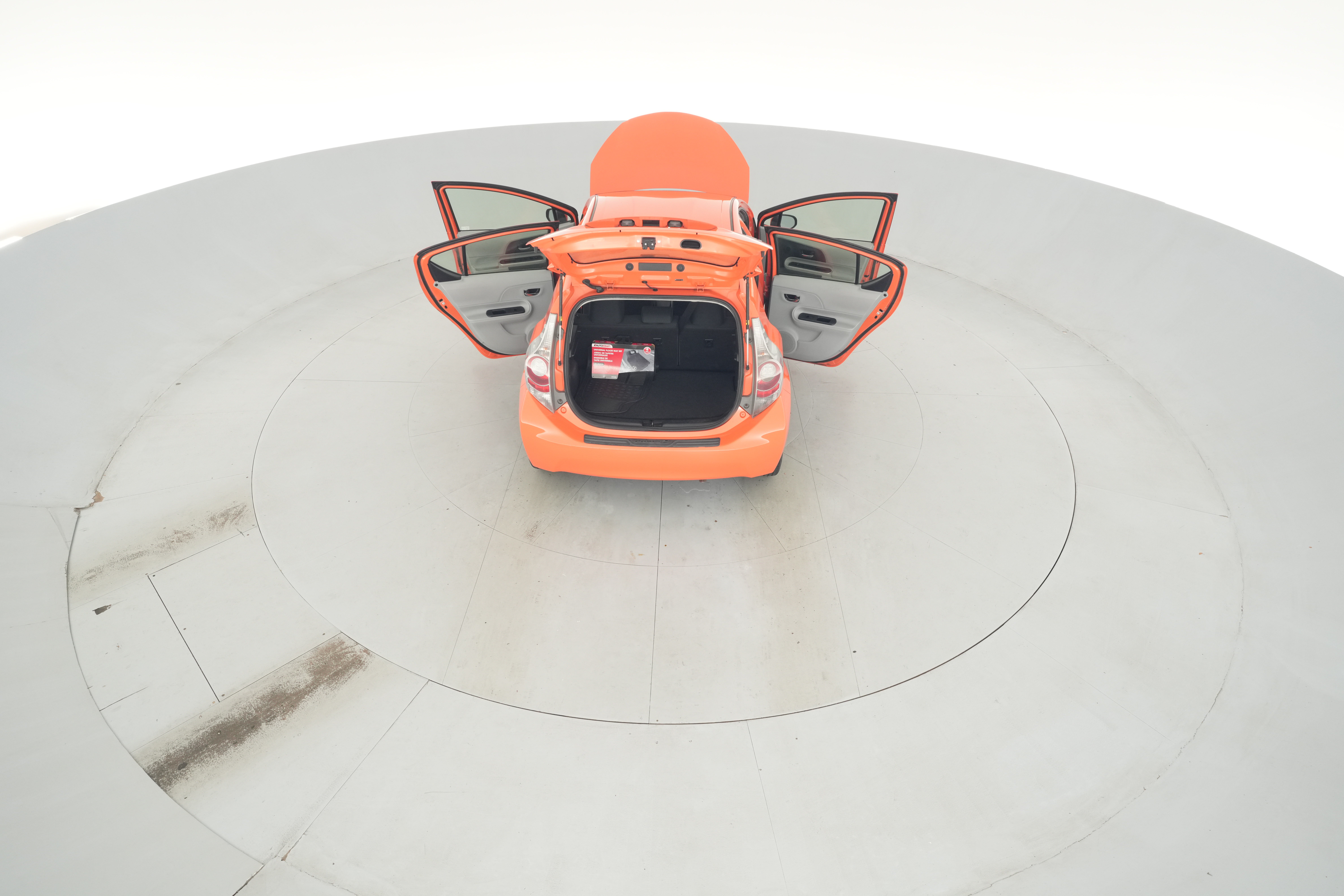 2014 Toyota Prius c Two - Photo 39