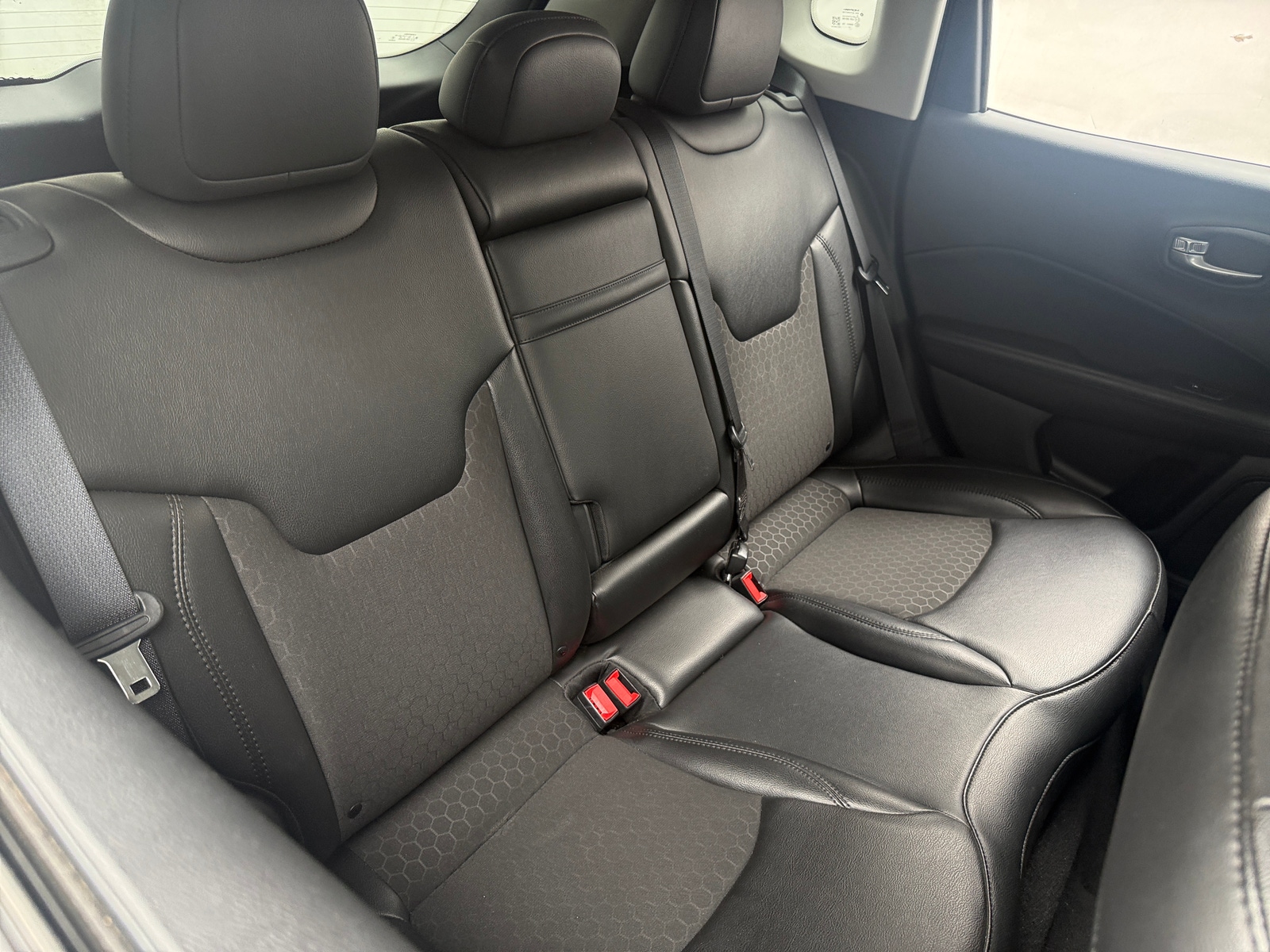 Thumbnail: 2020 Jeep Compass - 6