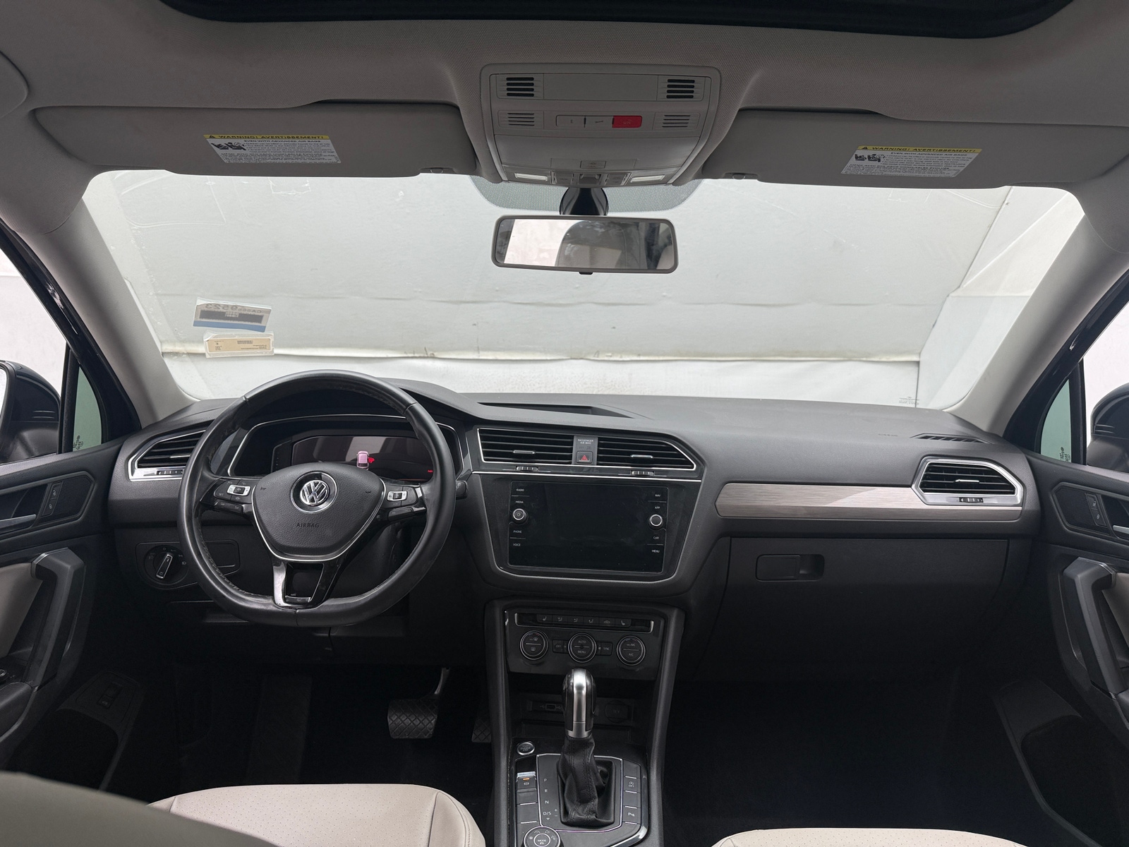 Thumbnail: 2019 Volkswagen Tiguan - 2
