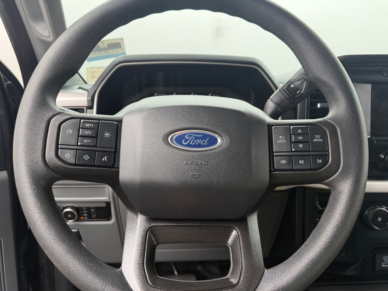 Thumbnail: 2023 Ford Econoline - 4