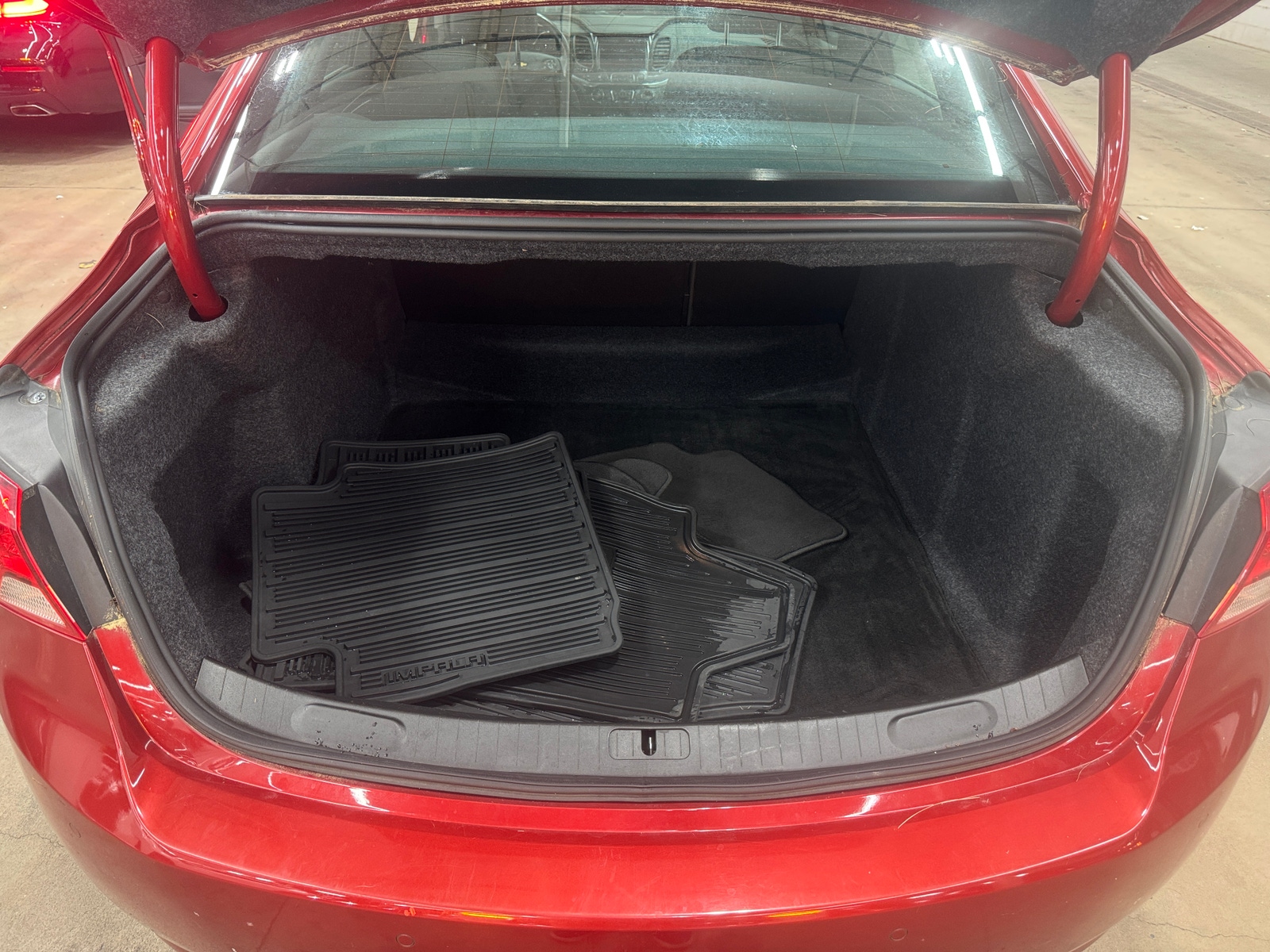 Thumbnail: 2014 Chevrolet Impala - 6