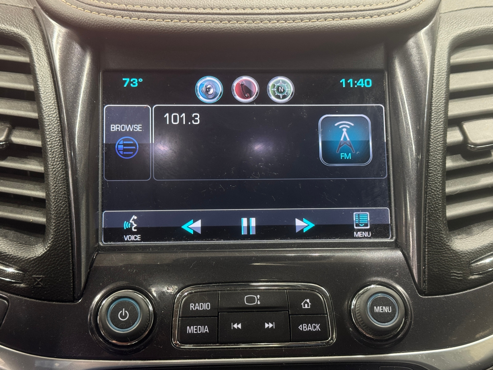 Thumbnail: 2014 Chevrolet Impala - 3