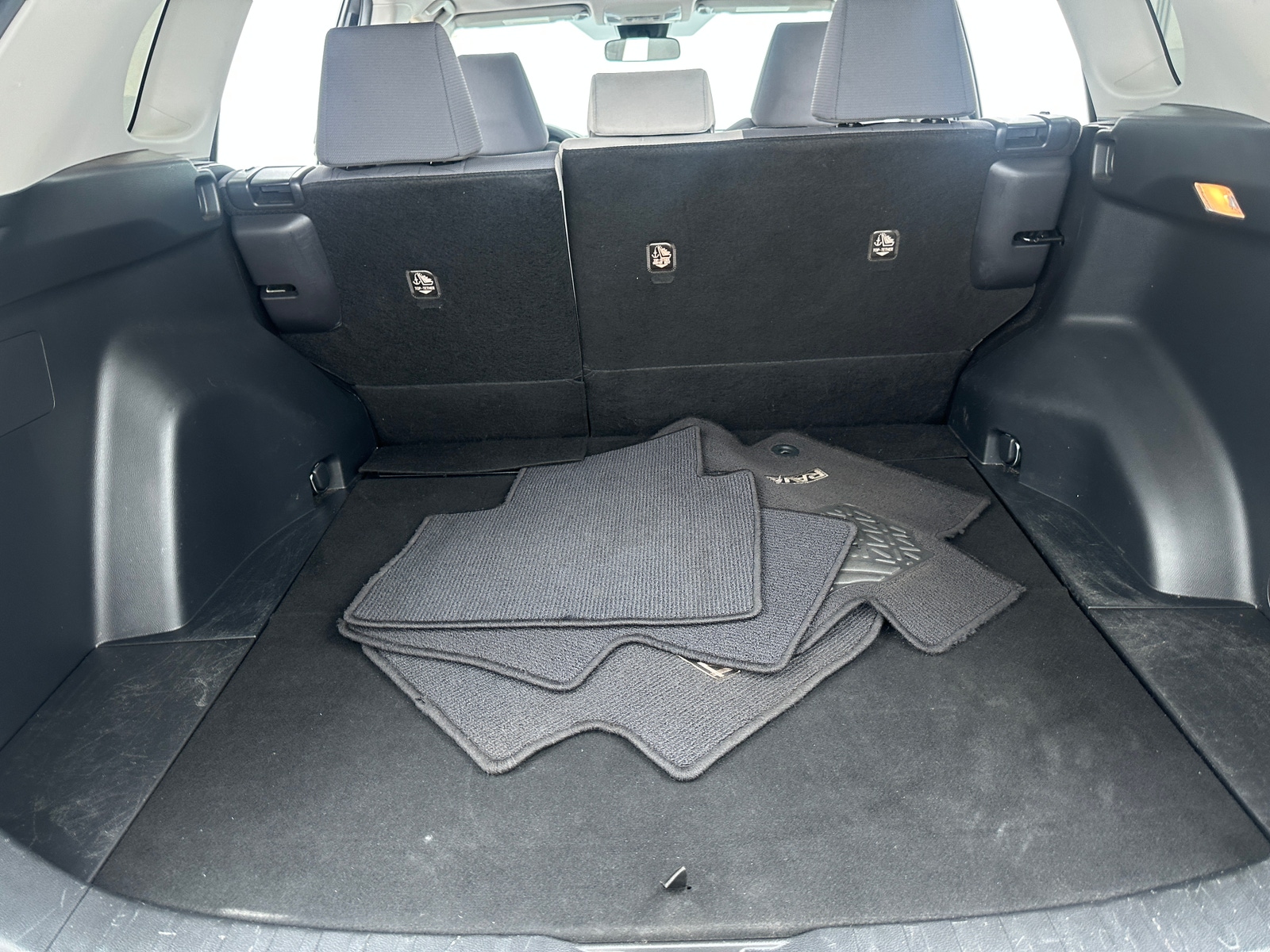 Thumbnail: 2019 Toyota RAV4 - 7
