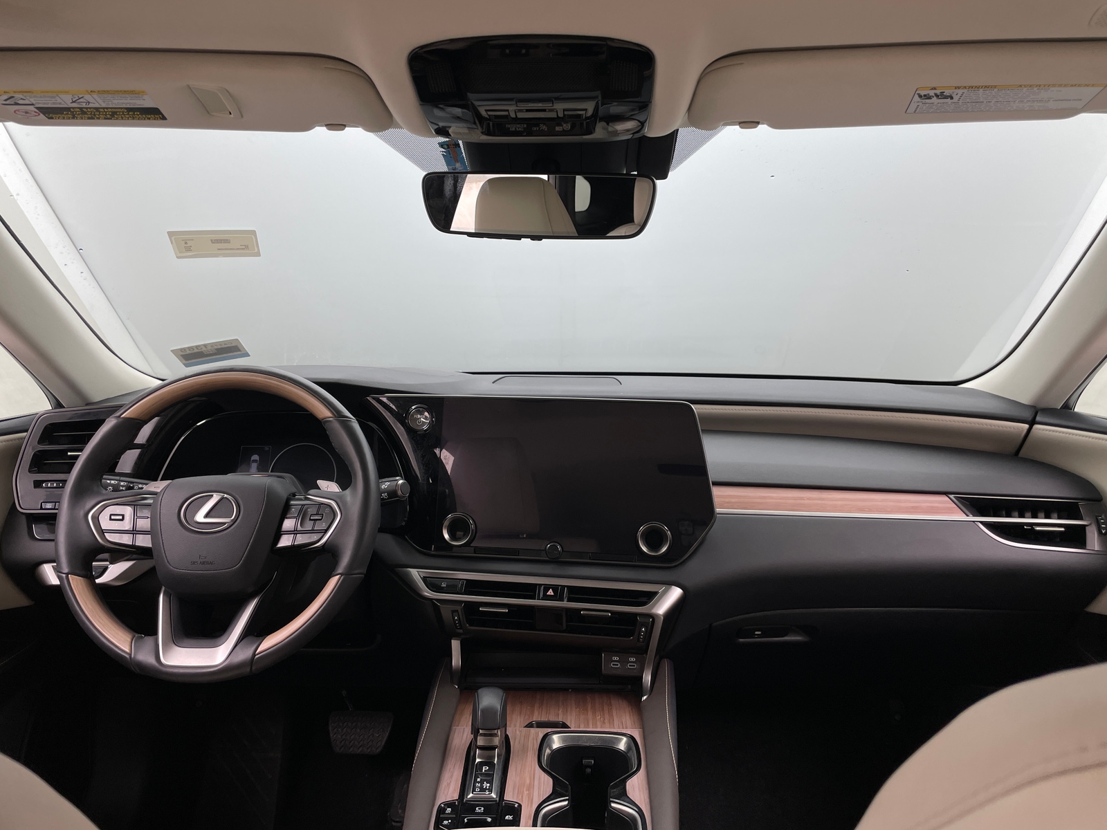 Thumbnail: 2024 Lexus RX - 3