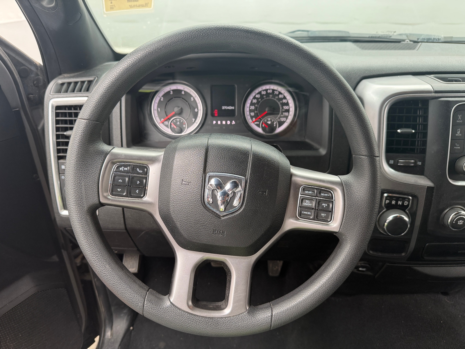 Thumbnail: 2024 RAM 1500 Classic - 5