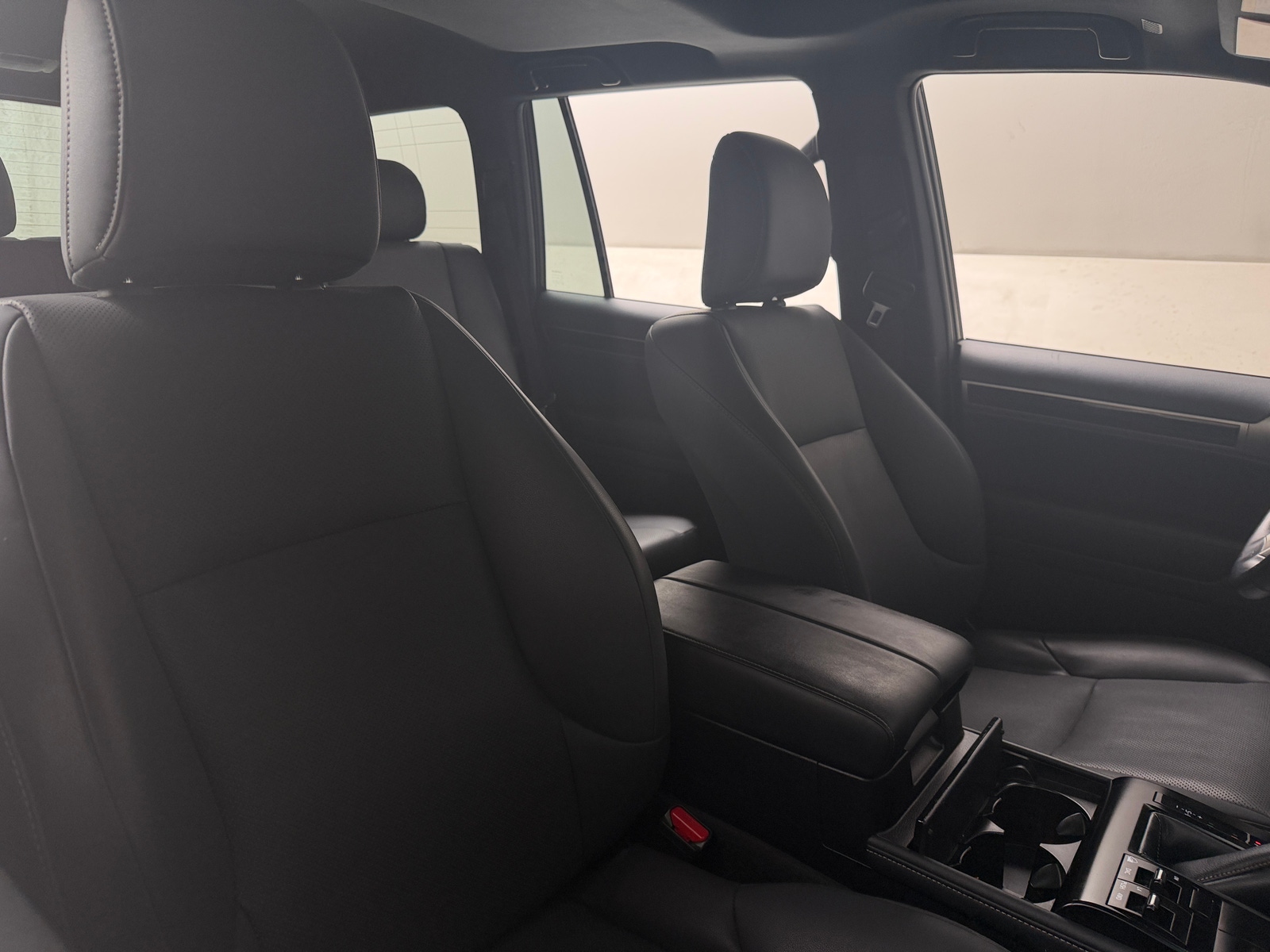 Thumbnail: 2021 Lexus GX - 2