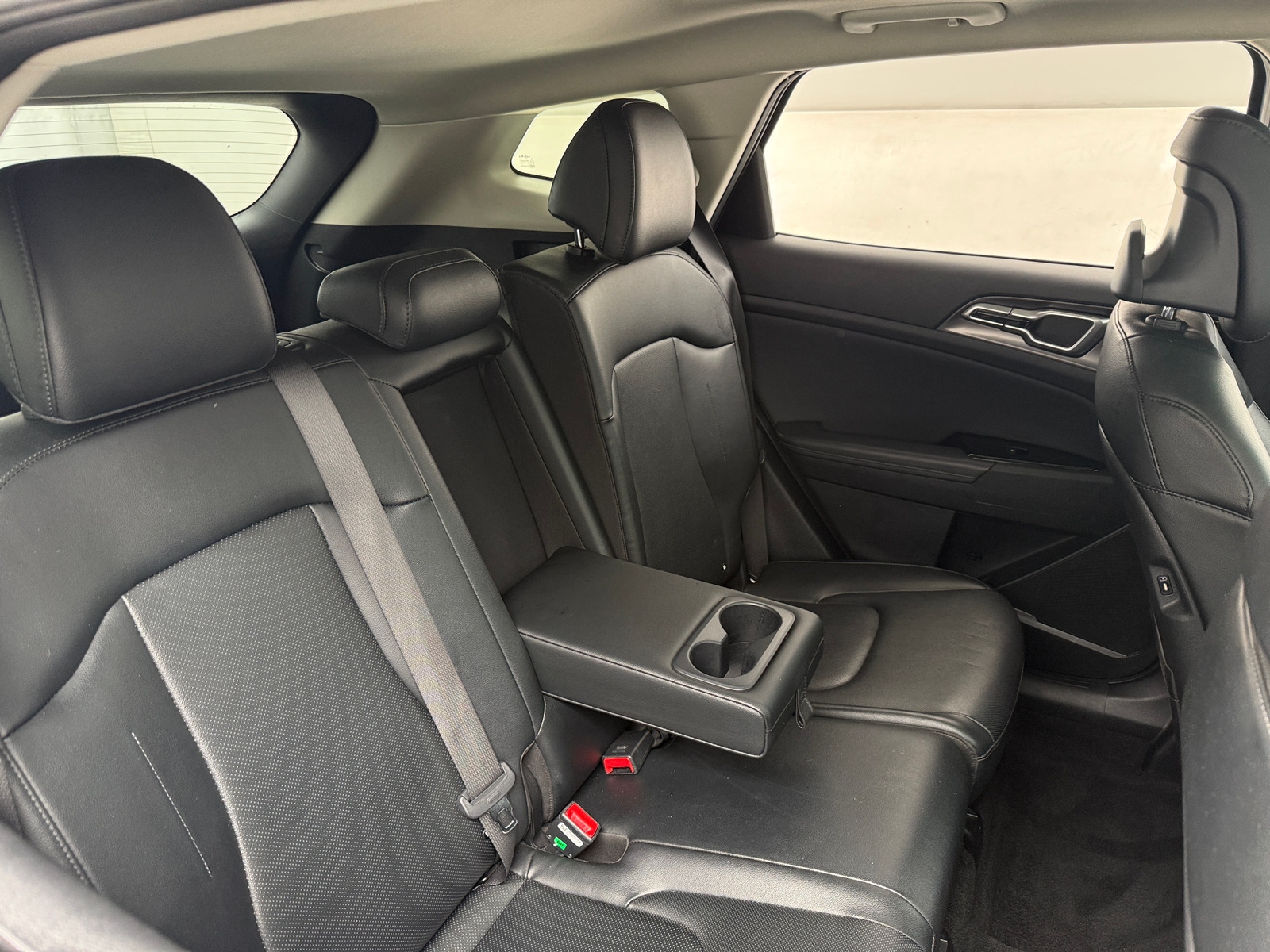 Thumbnail: 2025 Kia Sportage - 5