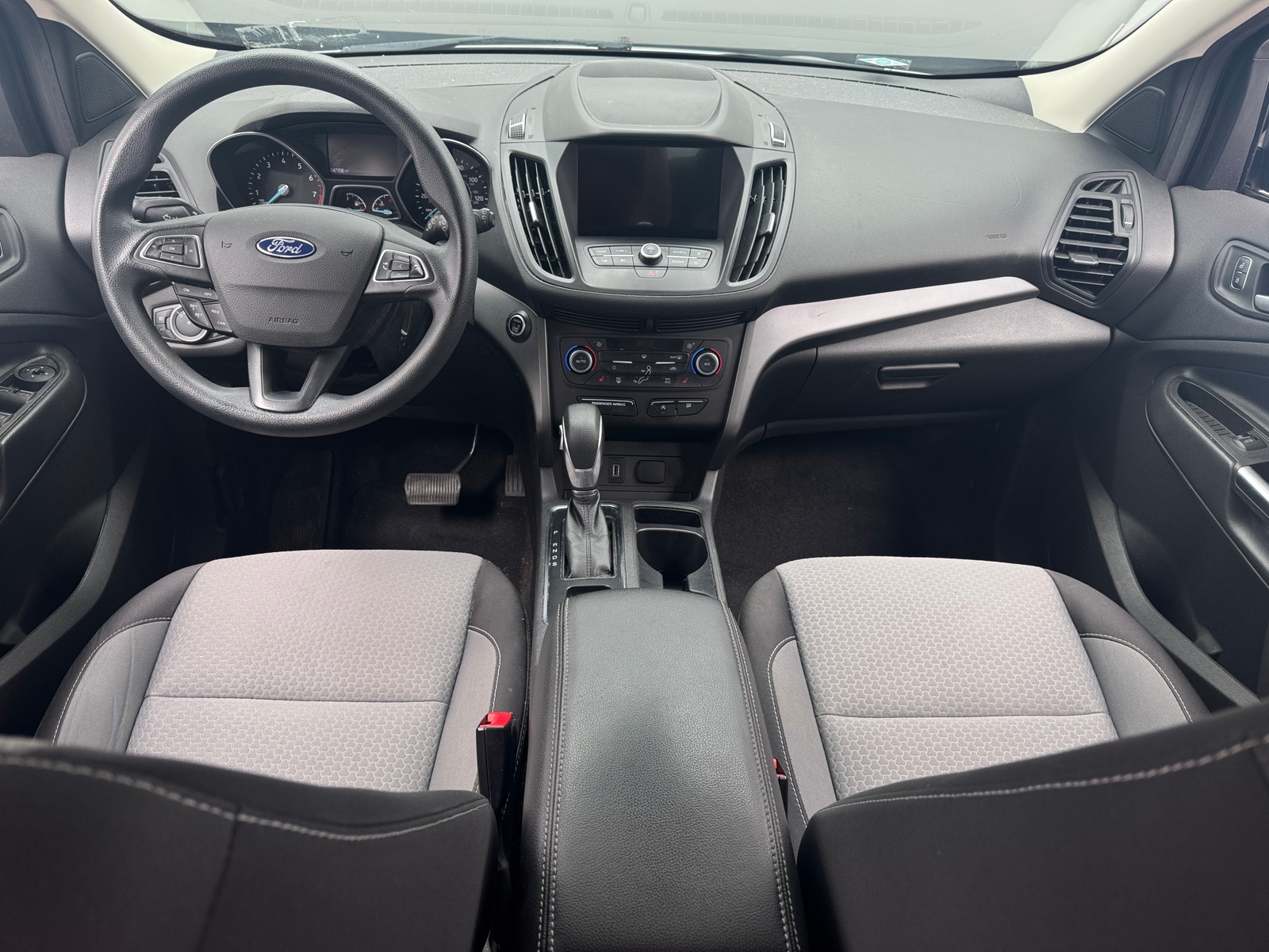 Thumbnail: 2019 Ford Escape - 3