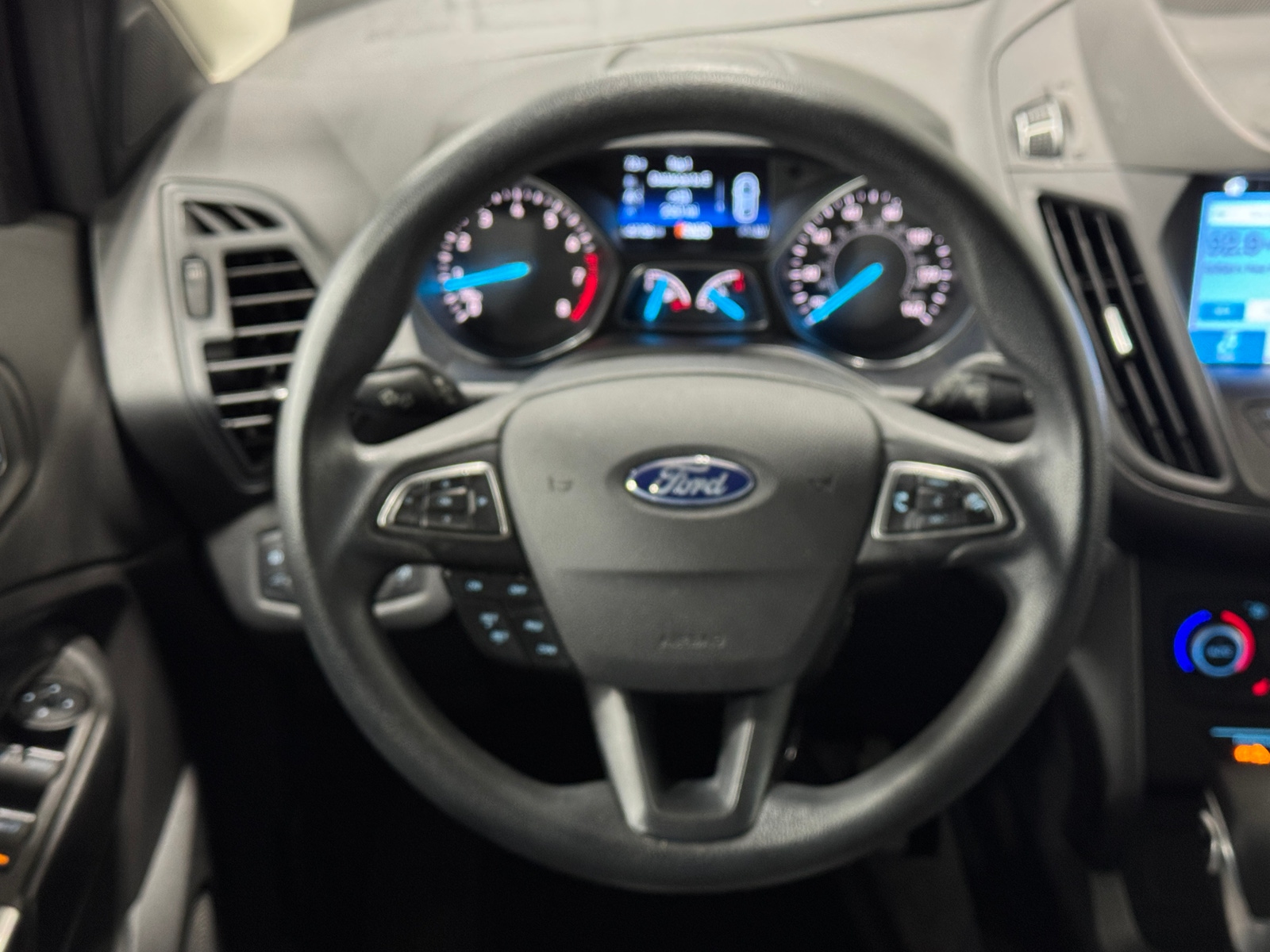 Thumbnail: 2019 Ford Escape - 5