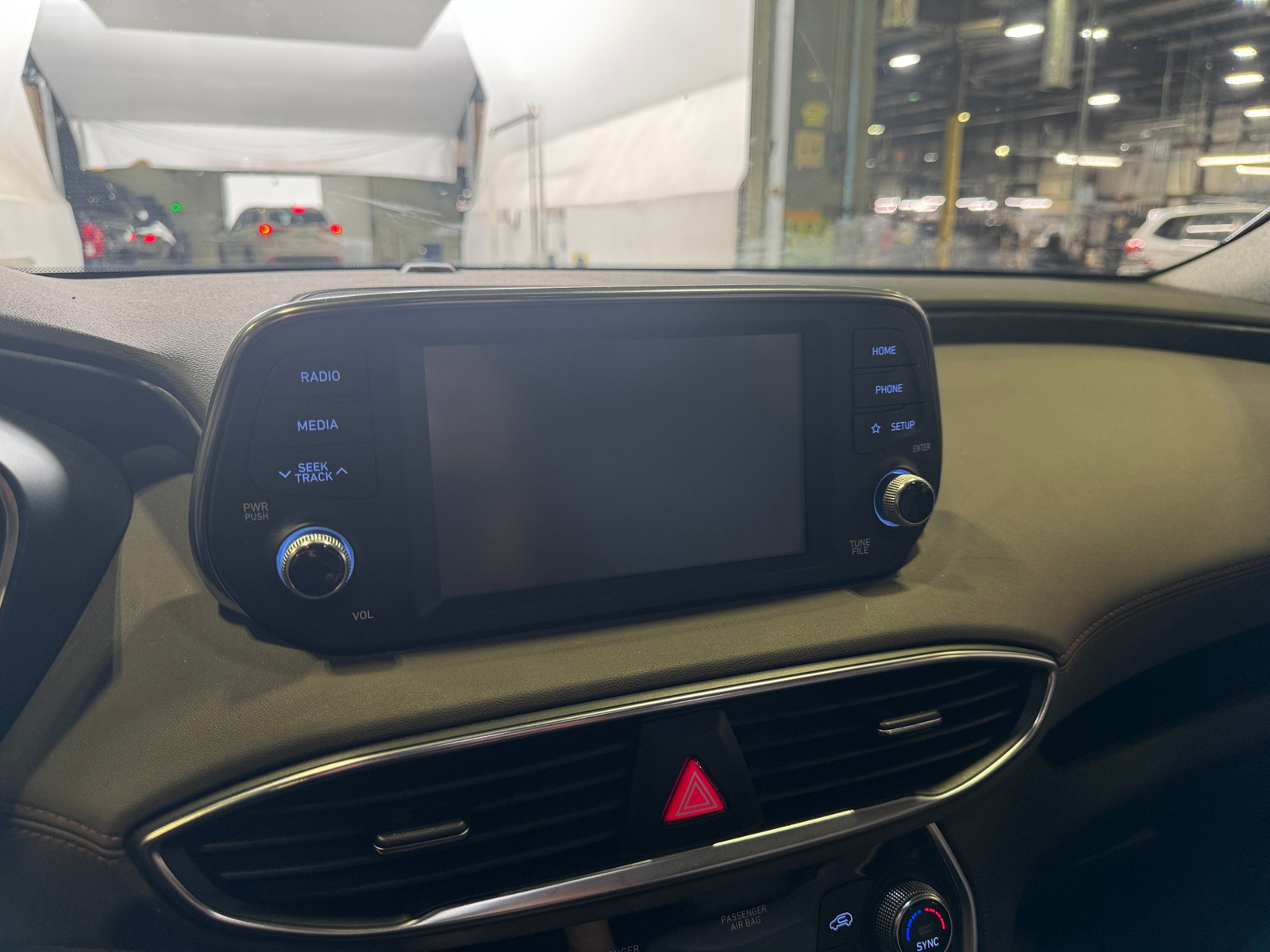 Thumbnail: 2019 Hyundai Santa Fe - 3